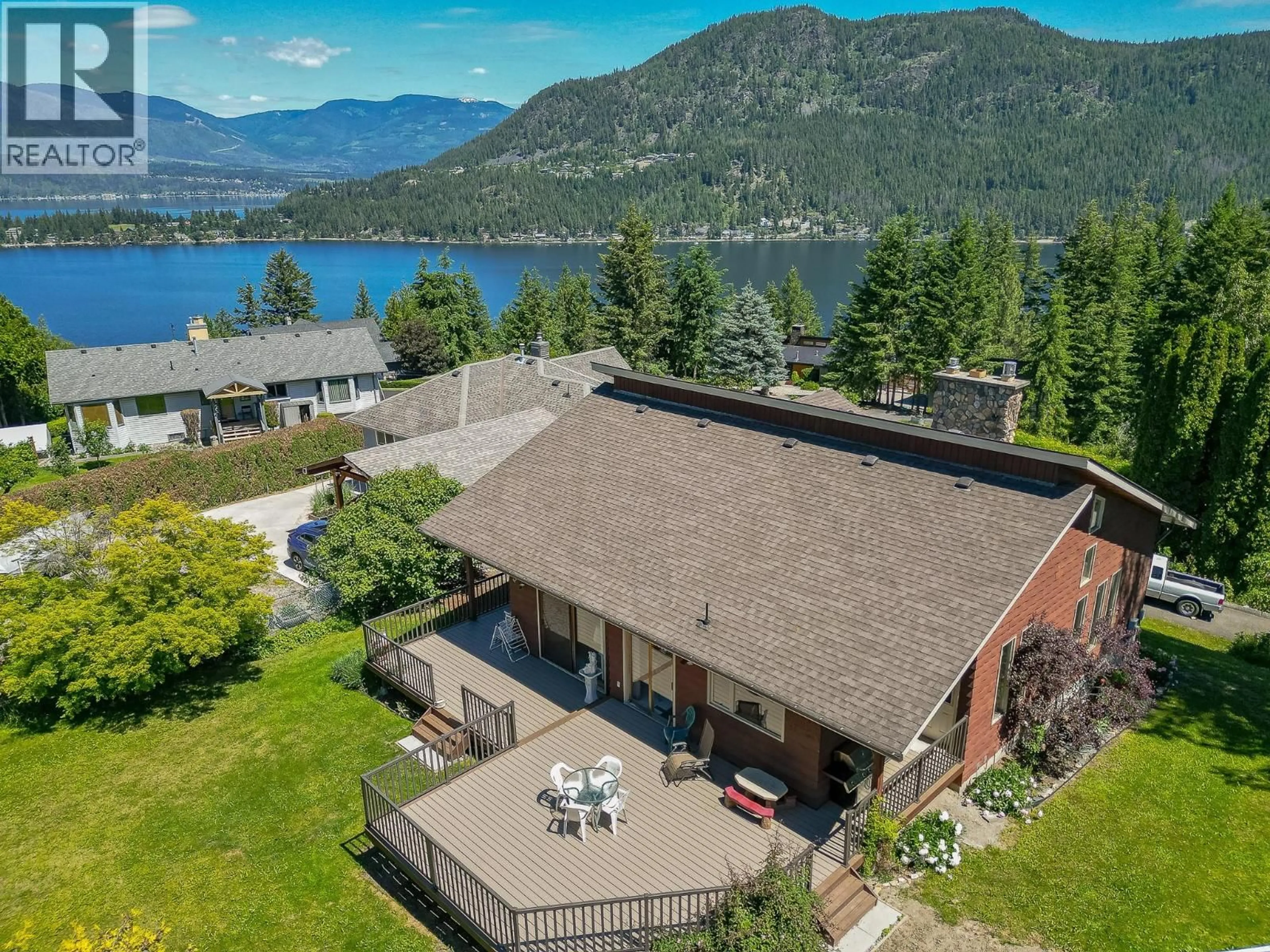 A pic from outside/outdoor area/front of a property/back of a property/a pic from drone, water/lake/river/ocean view for 2392 MT TUAM CRESCENT, Blind Bay British Columbia V0E2W2