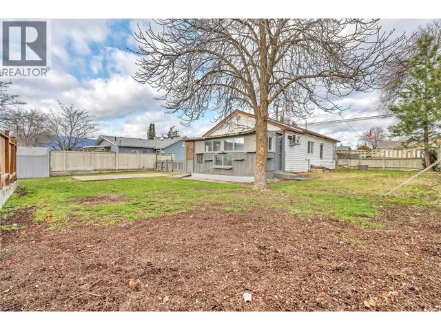 1190 PENTICTON AVENUE, Penticton 2