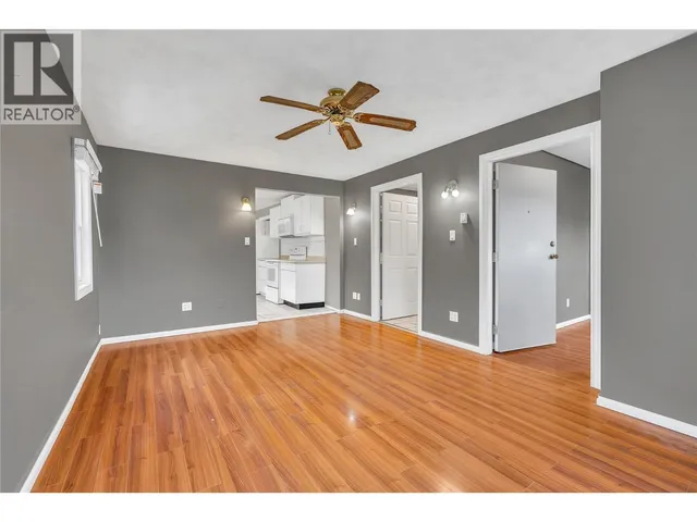 1190 PENTICTON AVENUE, Penticton 4