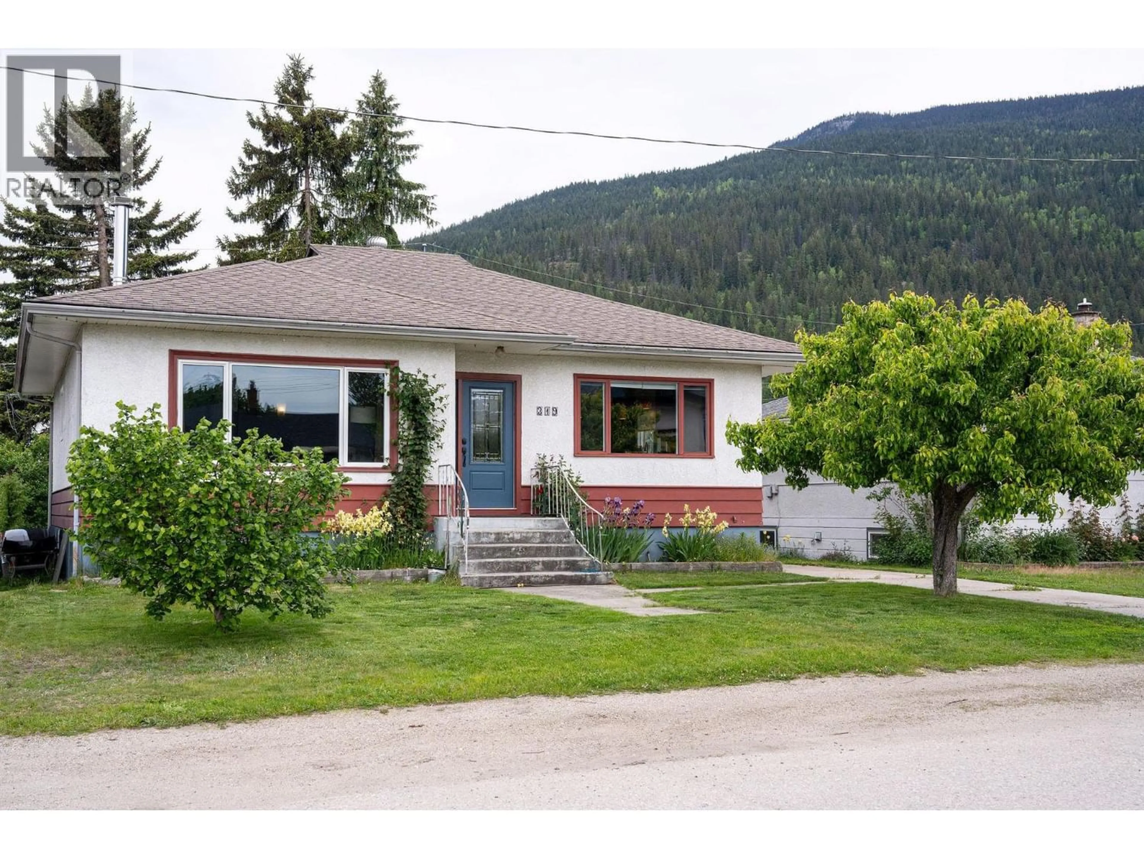 Unknown for 319 TAYLOR STREET, Revelstoke British Columbia V0E2S0