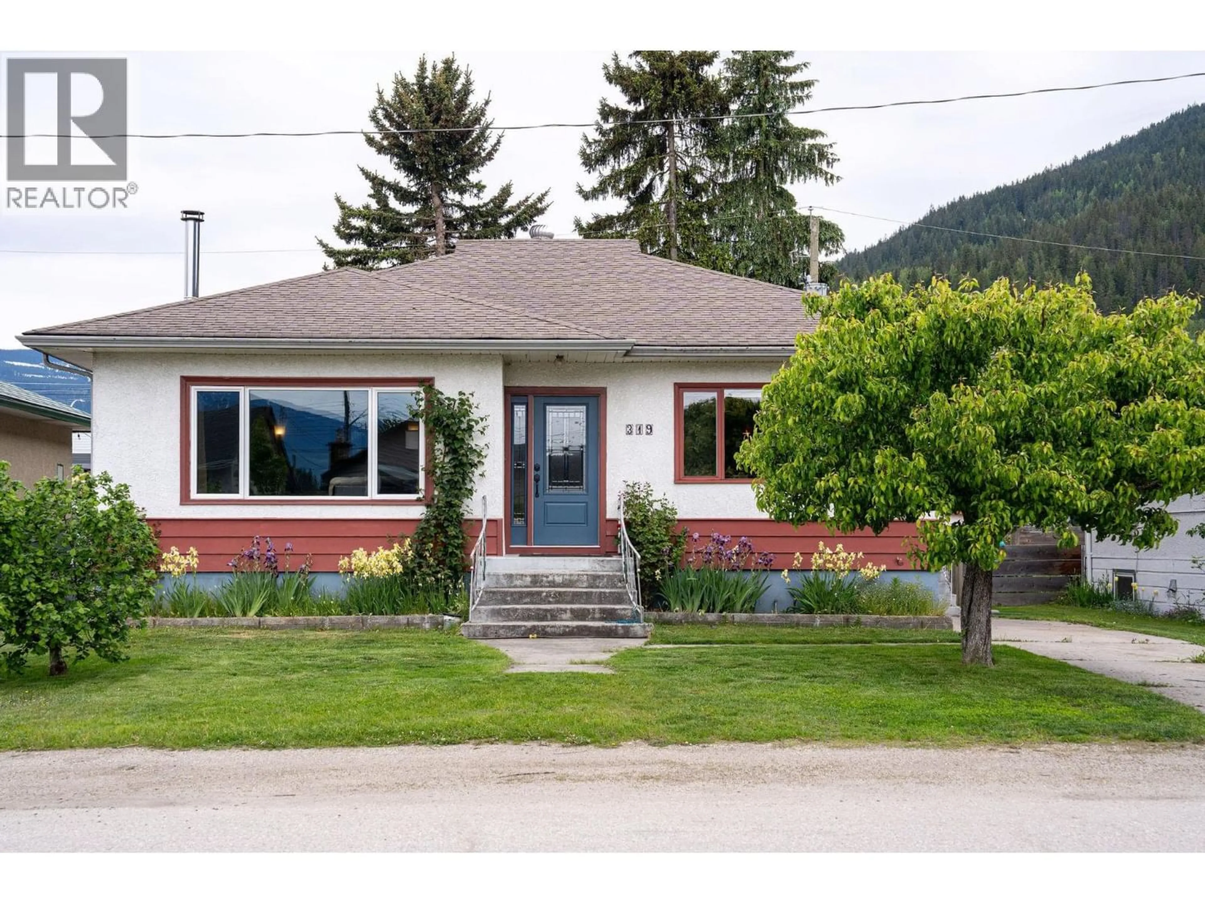 Unknown for 319 TAYLOR STREET, Revelstoke British Columbia V0E2S0