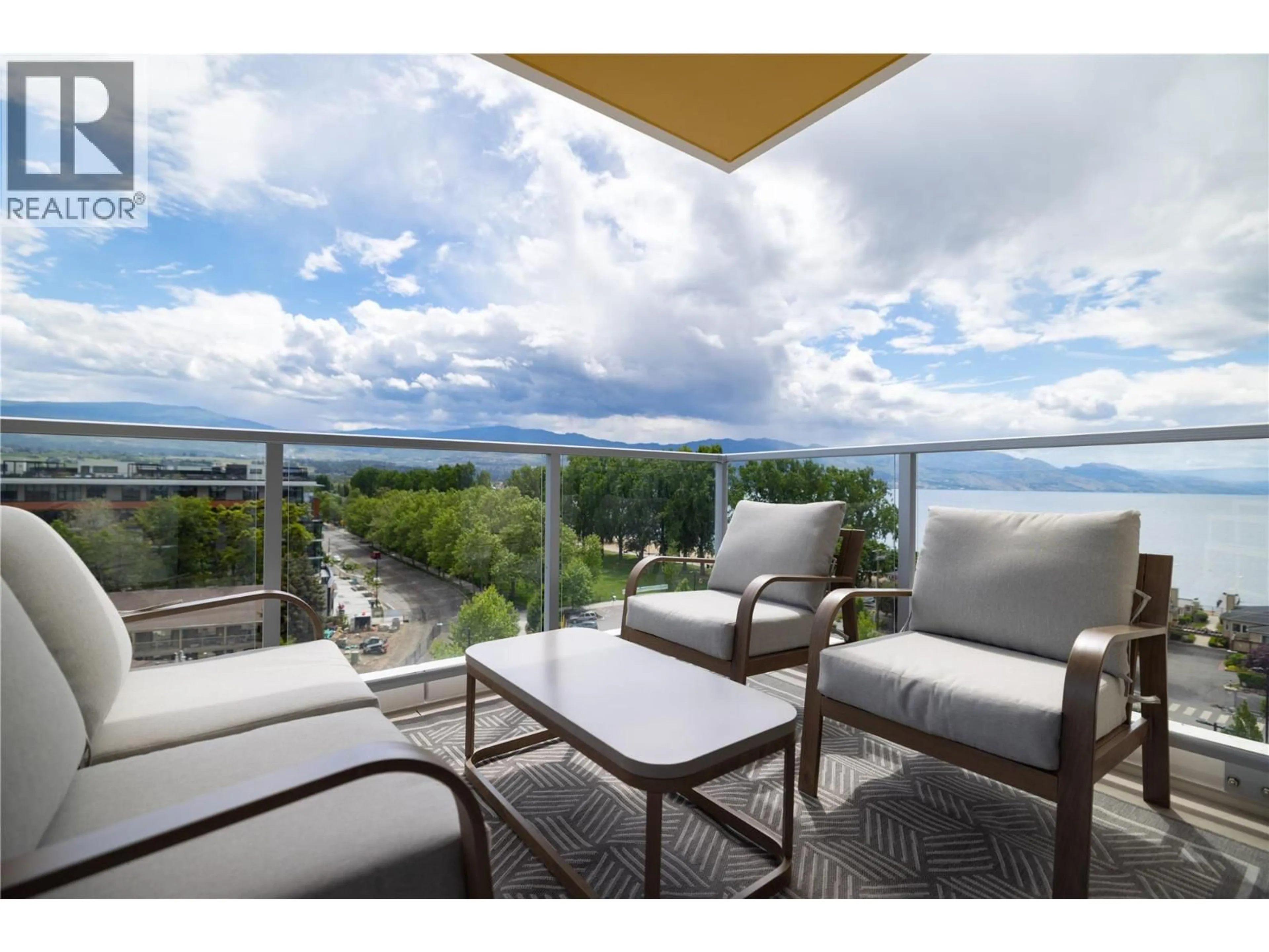Patio, water/lake/river/ocean view for 709 - 3340 LAKESHORE ROAD, Kelowna British Columbia V1W0H6