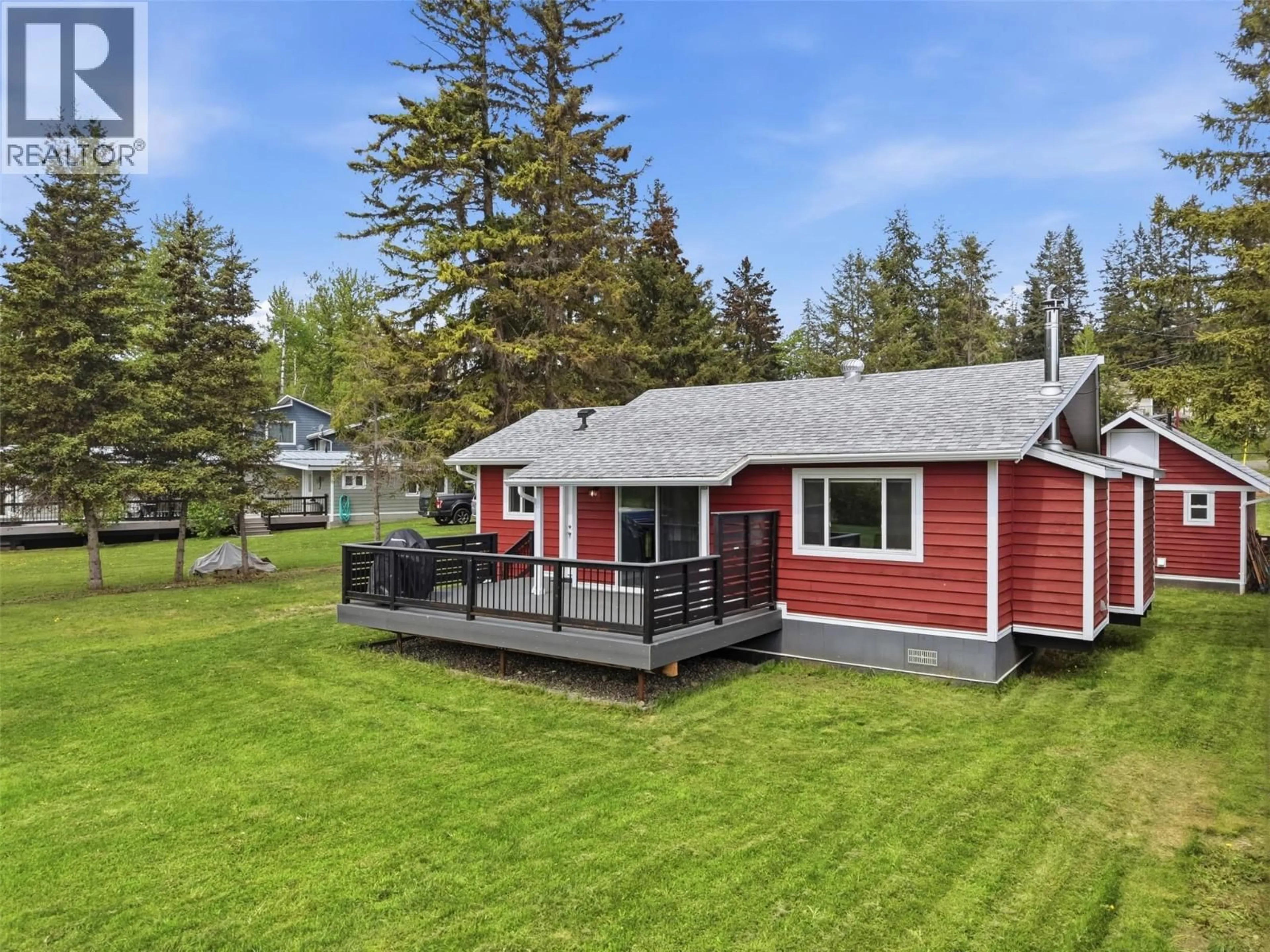 A pic from outside/outdoor area/front of a property/back of a property/a pic from drone, unknown for 3020 MCCREIGHT ROAD, Kamloops British Columbia V0E3E1