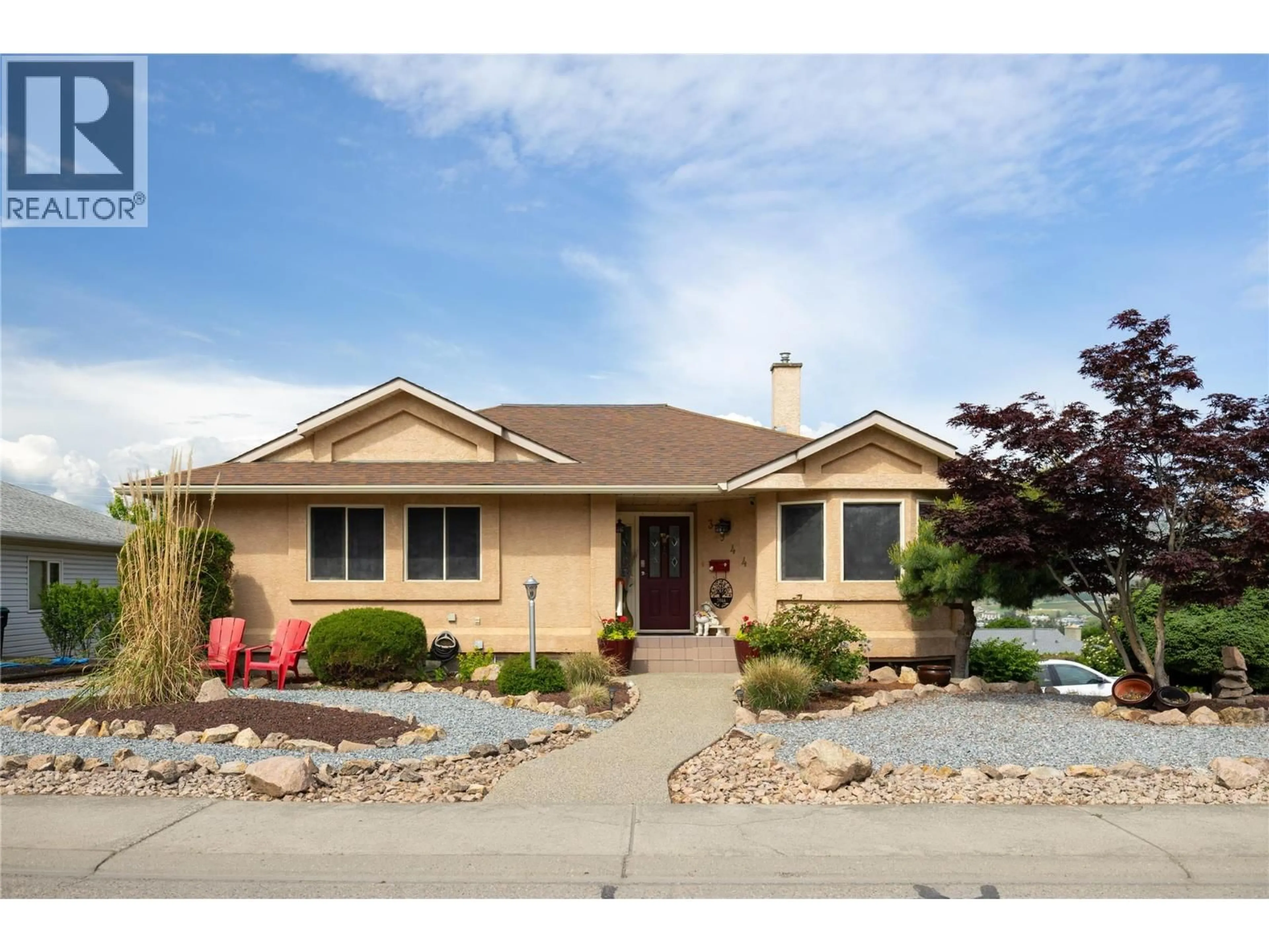 Home with vinyl exterior material, street for 3944 CASCADE DRIVE, Vernon British Columbia V1T9E7