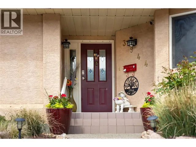 3944 CASCADE DRIVE, Vernon 2