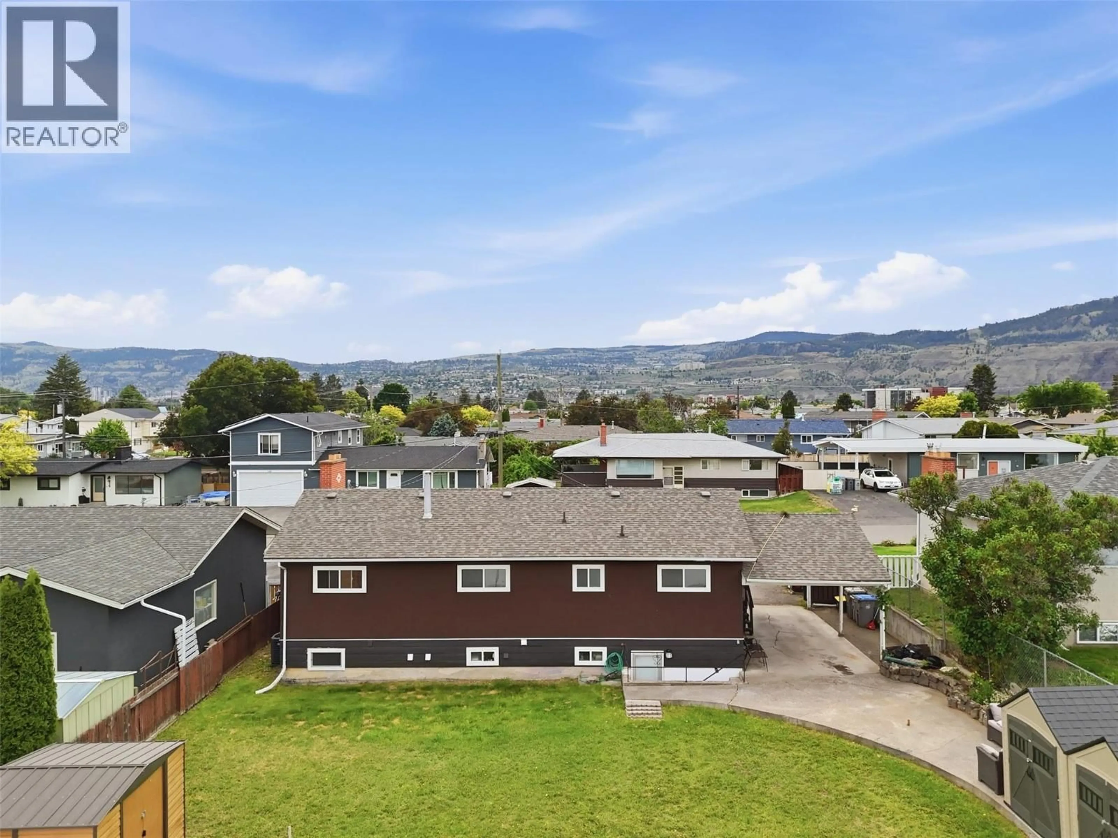 A pic from outside/outdoor area/front of a property/back of a property/a pic from drone, mountain view for 654 PATRICIA AVENUE, Kamloops British Columbia V2B1Y8