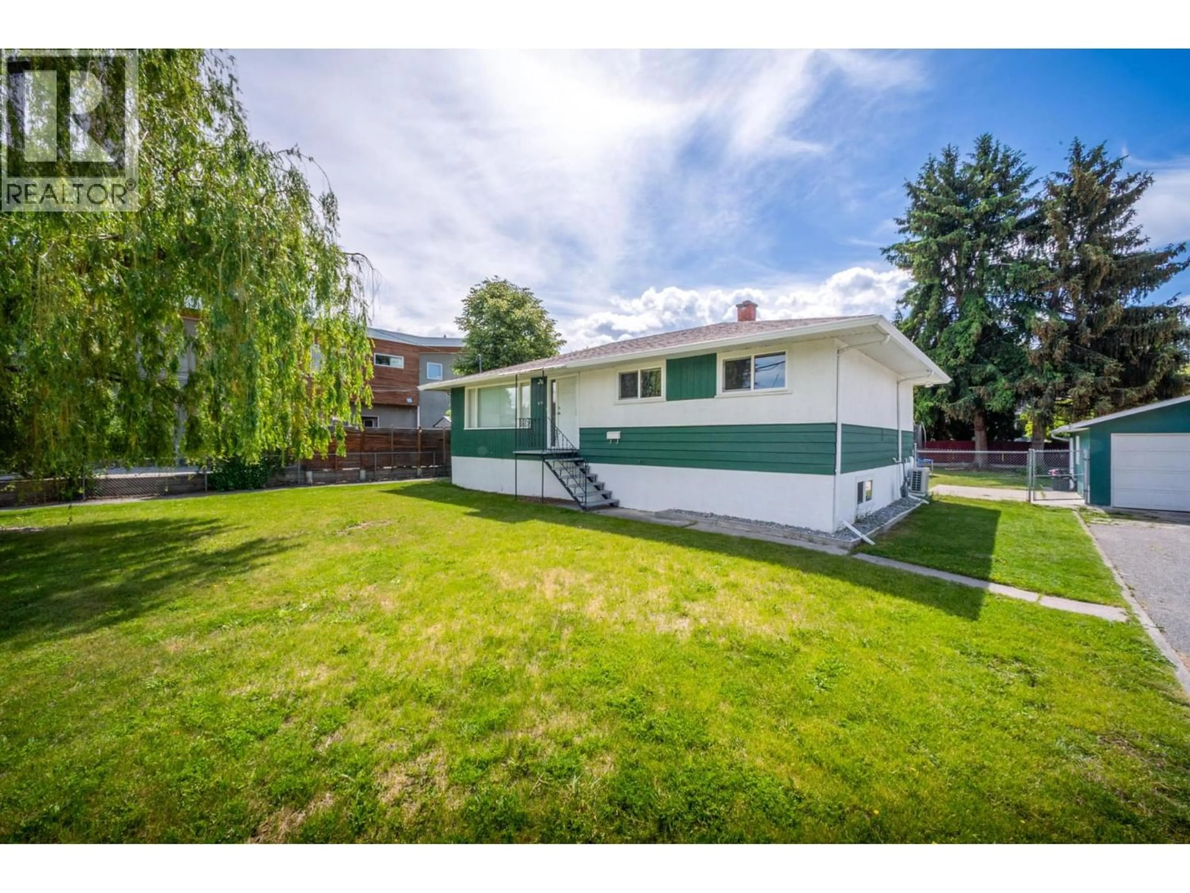 Unknown for 679 MCCLURE ROAD, Kelowna British Columbia V1W1L7