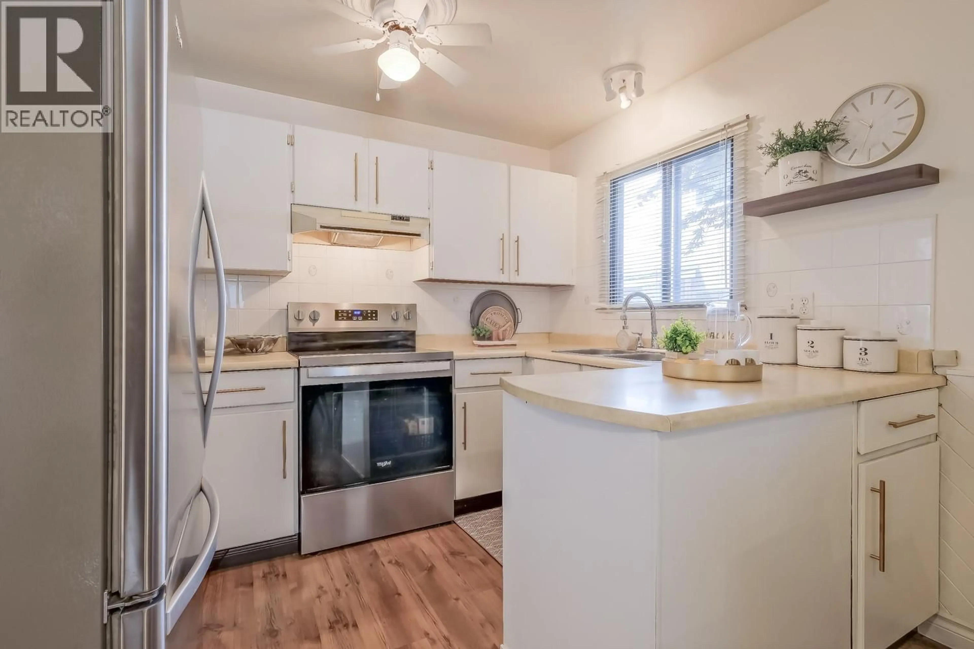 Unknown for 182 BLAIRMORE CRESCENT, Penticton British Columbia V2A7C5