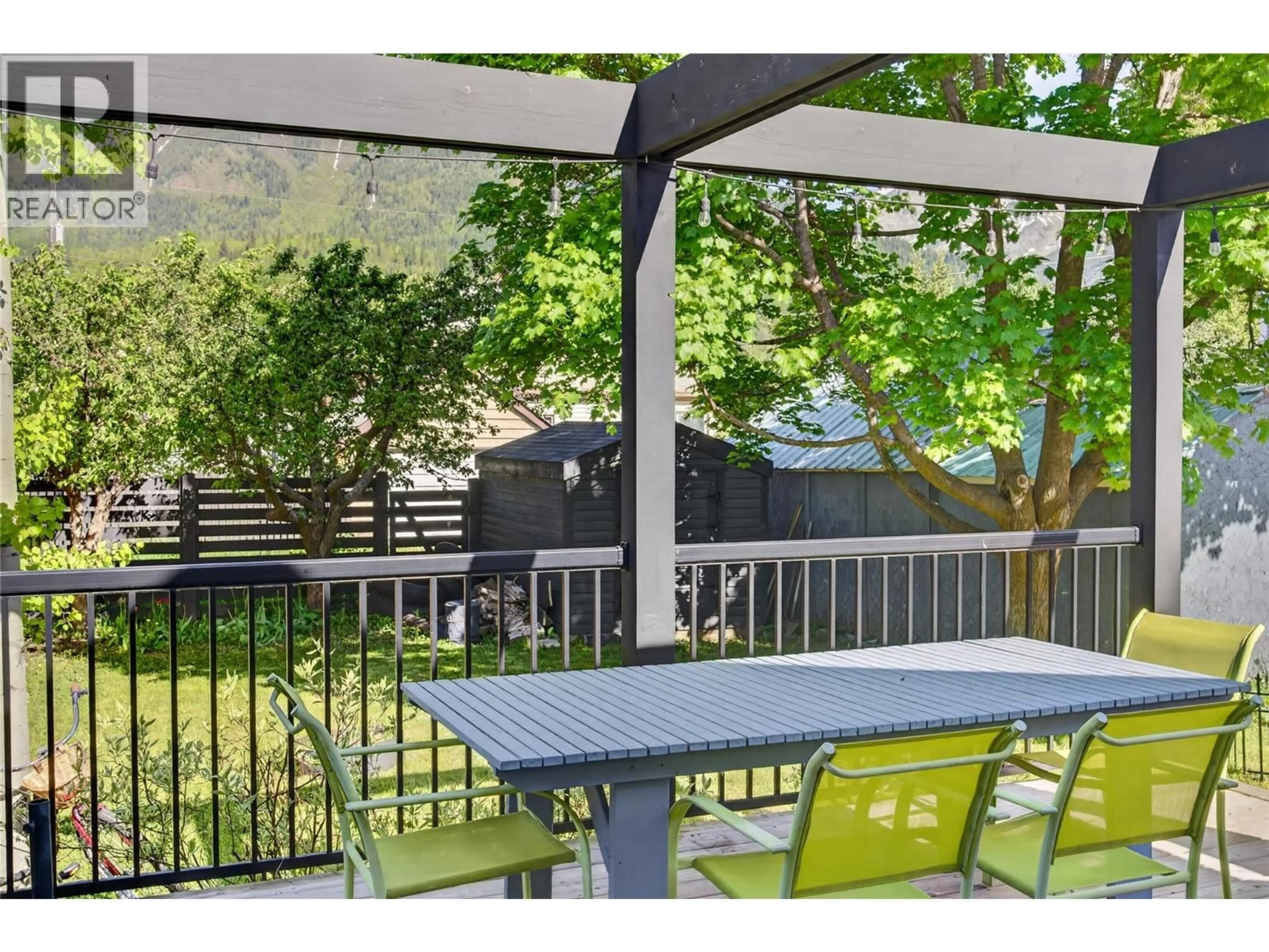 Patio, unknown for 461 6TH AVENUE, Fernie British Columbia V0B1M0