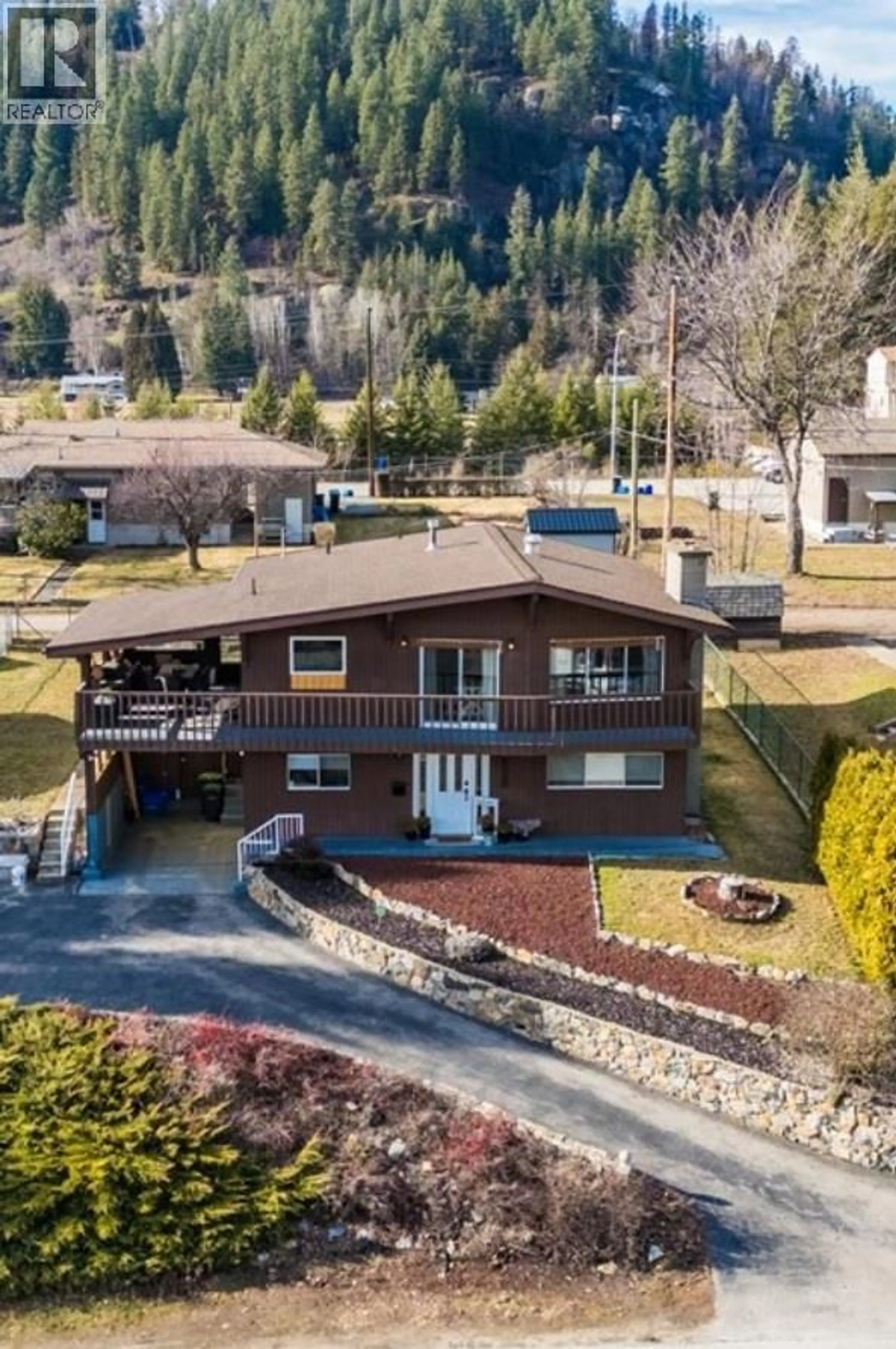 Unknown for 520 10TH AVENUE, Castlegar British Columbia V1N1K7