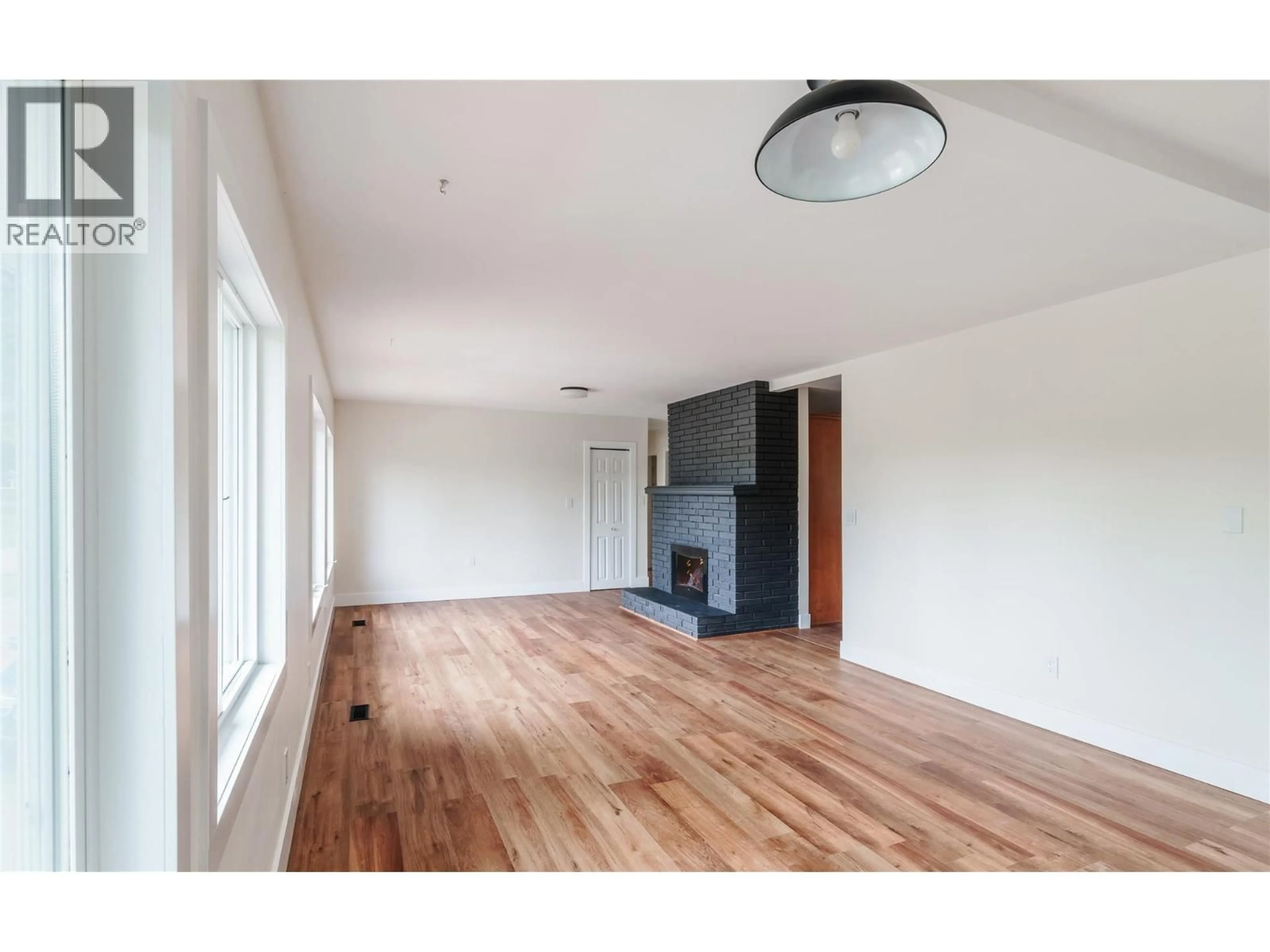 A pic of a room for 1231 1 STREET SOUTHEAST, Salmon Arm British Columbia V1E0B6