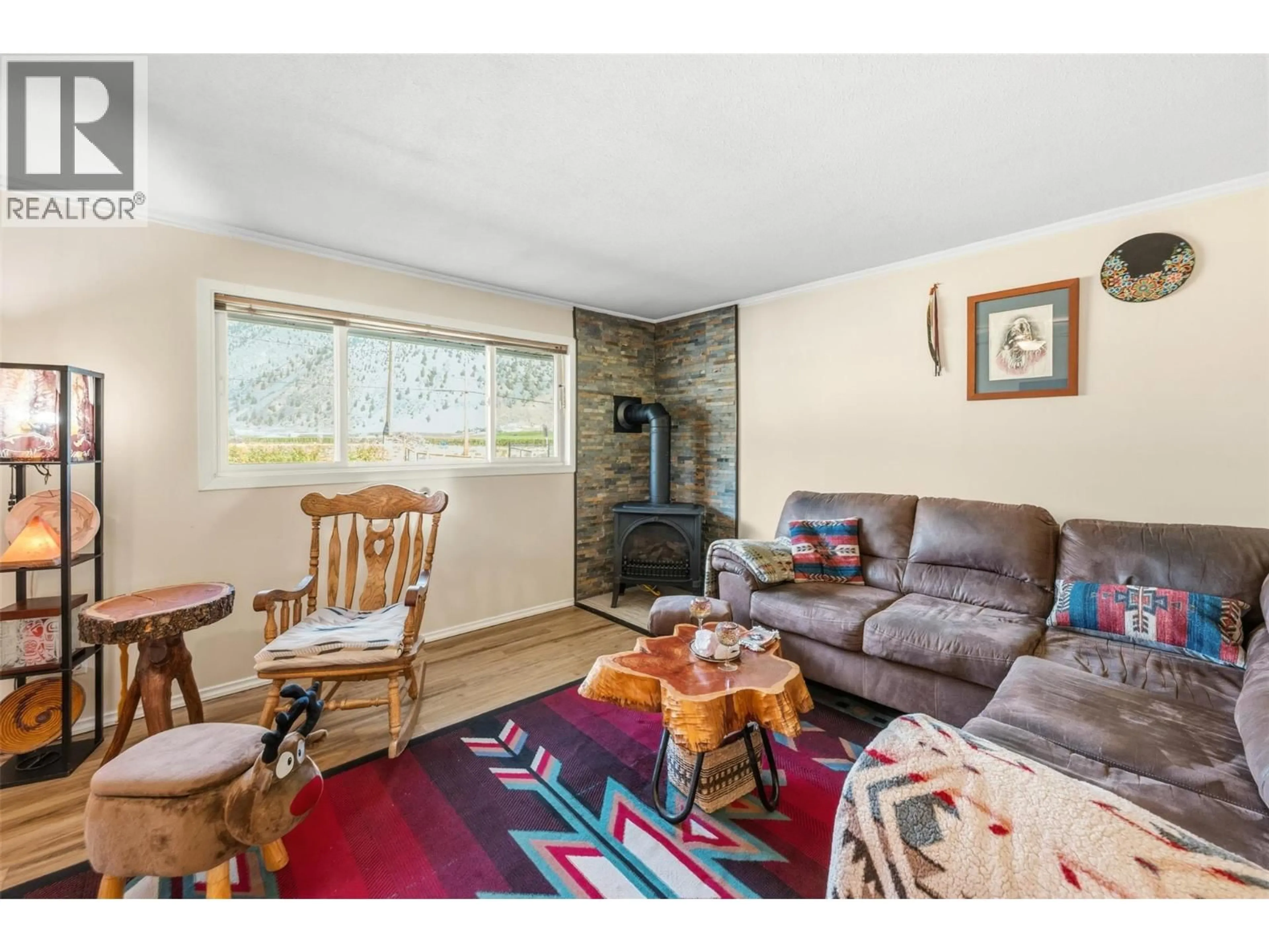 Living room with furniture, unknown for 13 HWY 3A HIGHWAY, Keremeos British Columbia V0X1N2