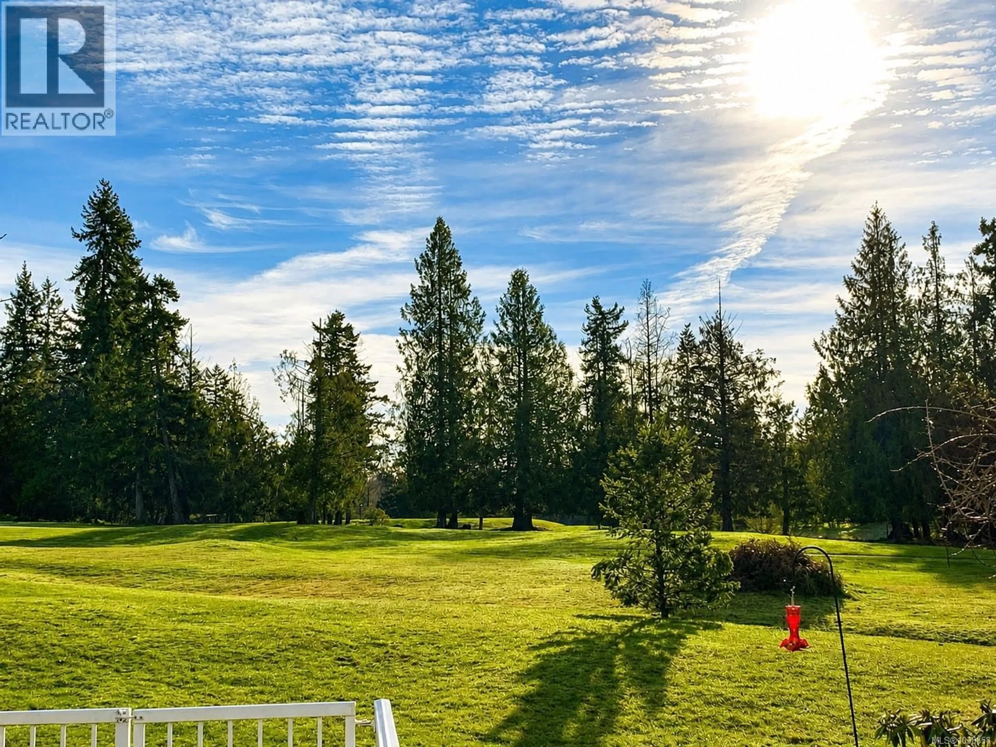 A pic from outside/outdoor area/front of a property/back of a property/a pic from drone, forest/trees view for 3718 ARBUTUS DRIVE NORTH, Cobble Hill British Columbia V8H0K8