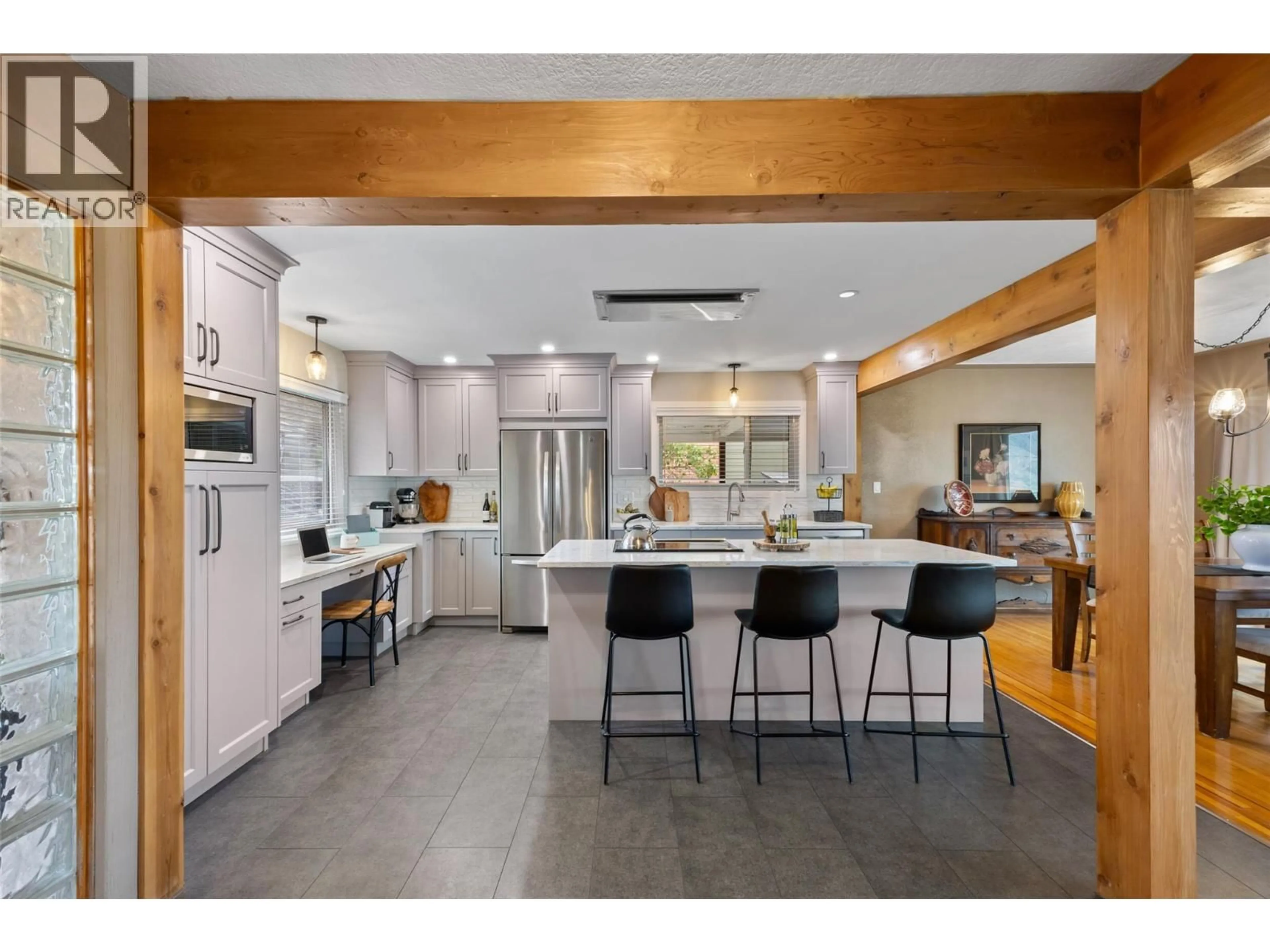 Open concept kitchen, ceramic/tile floor for 1448 PINE CRESCENT, Kamloops British Columbia V2C2Z3