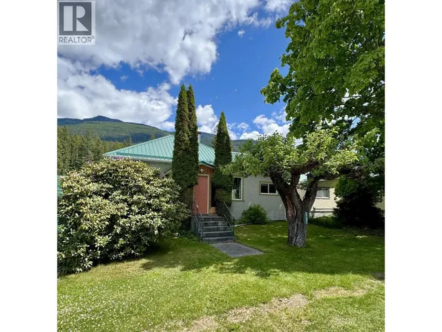 1410 EASTMAN AVENUE, Riondel 2