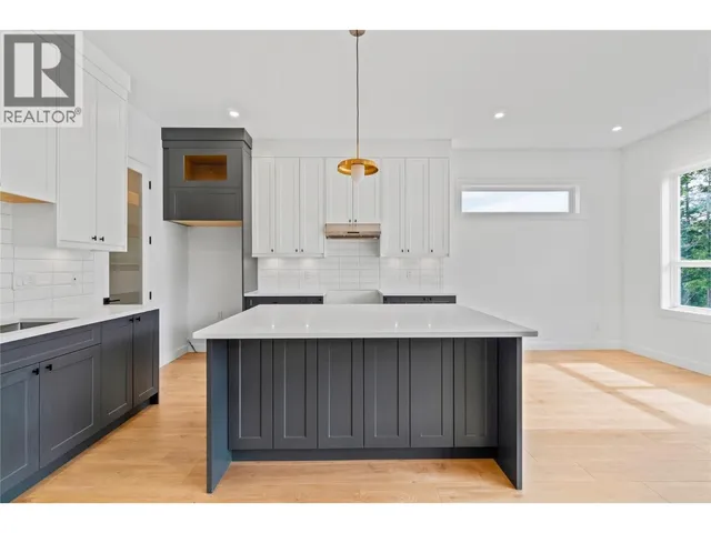 6800 42 STREET NORTHEAST, Salmon Arm 5