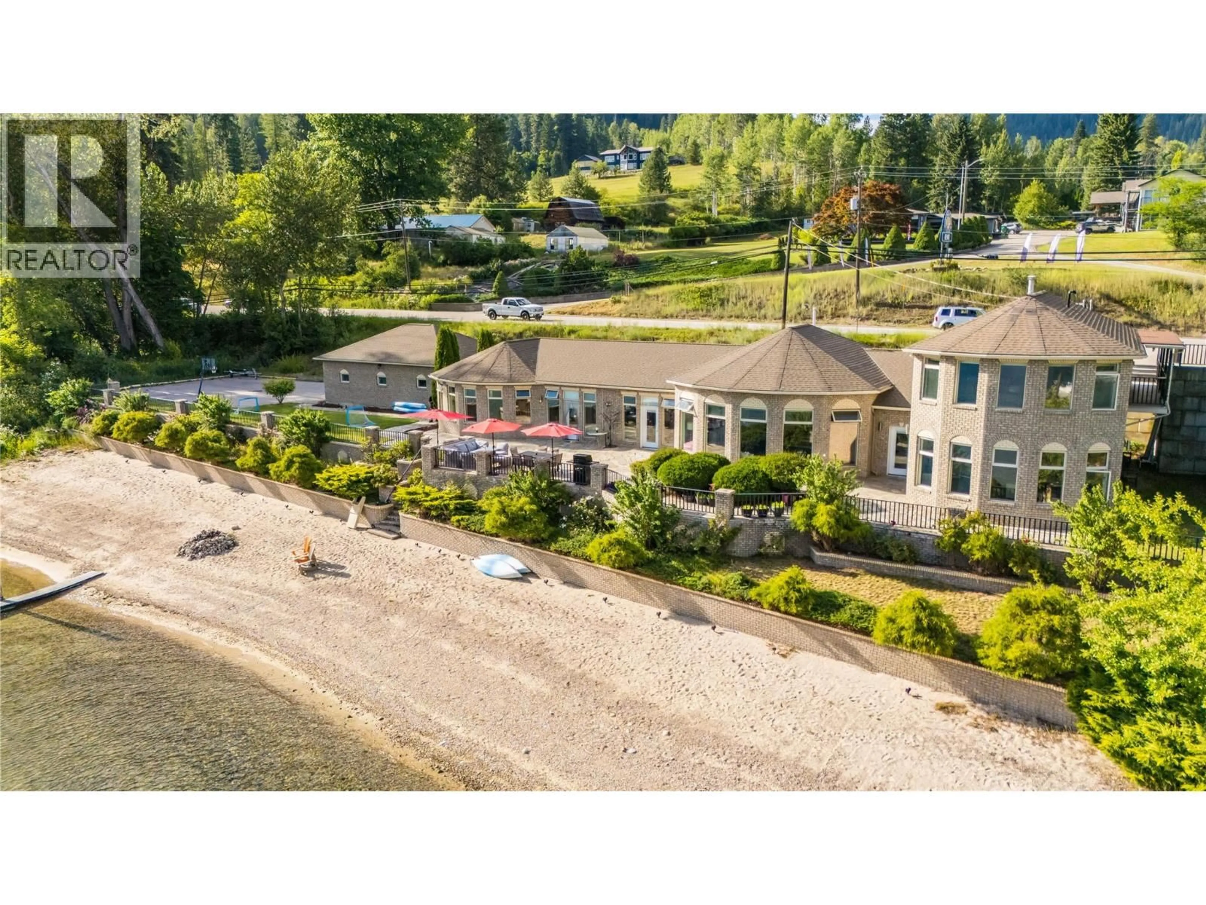 A pic from outside/outdoor area/front of a property/back of a property/a pic from drone, water/lake/river/ocean view for 2614 3A HIGHWAY, Nelson British Columbia V1L6K9