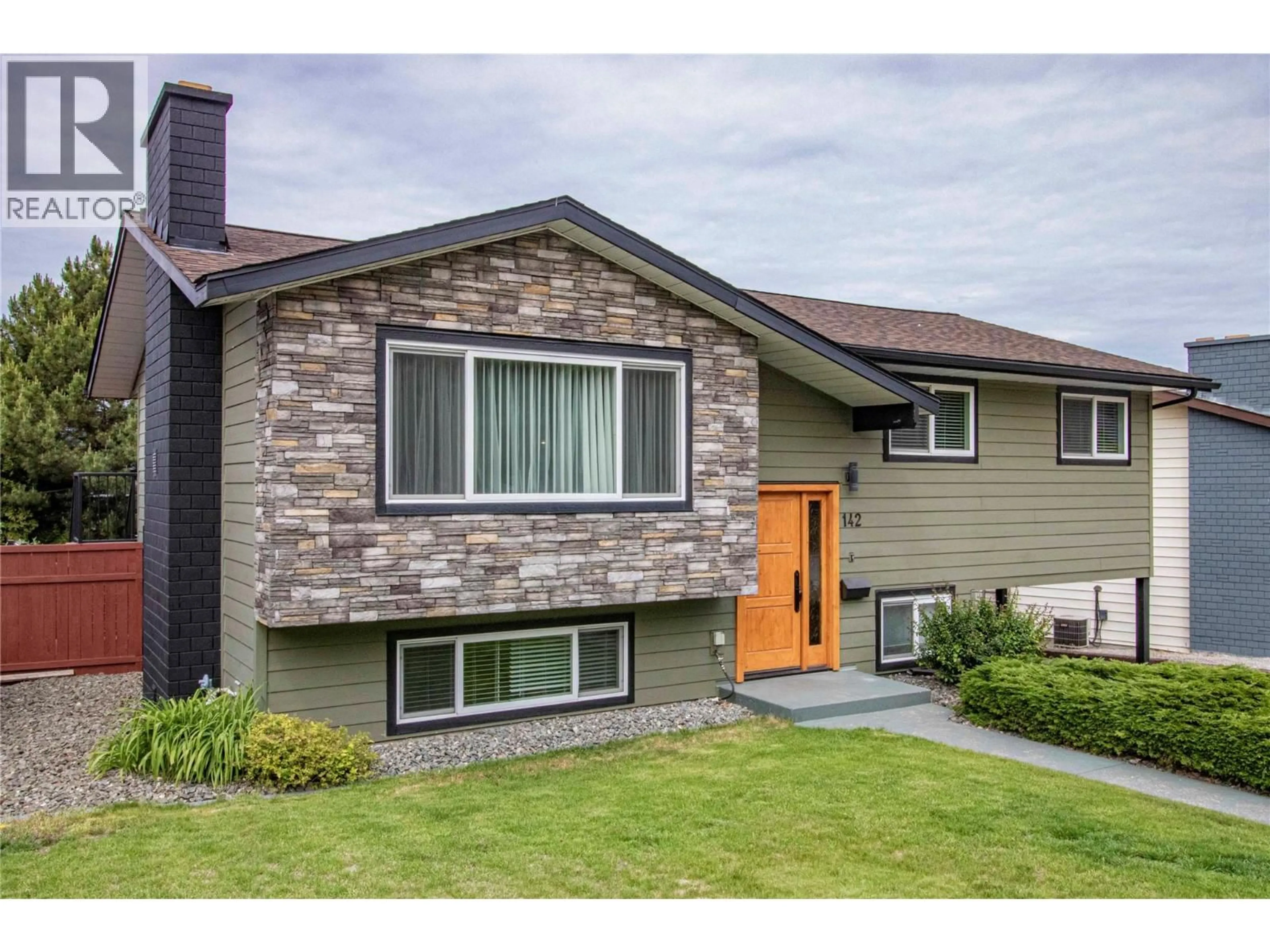 Home with vinyl exterior material, street for 142 CLELAND DRIVE, Penticton British Columbia V2A7G9