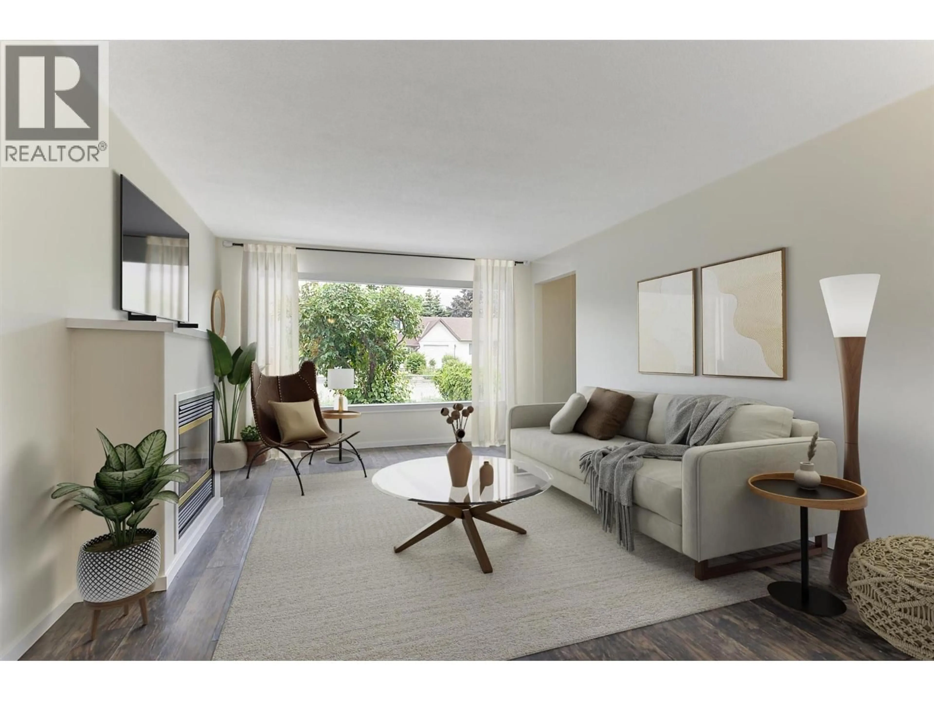 Living room with furniture, unknown for 763 KINNEAR AVENUE, Kelowna British Columbia V1Y5B2