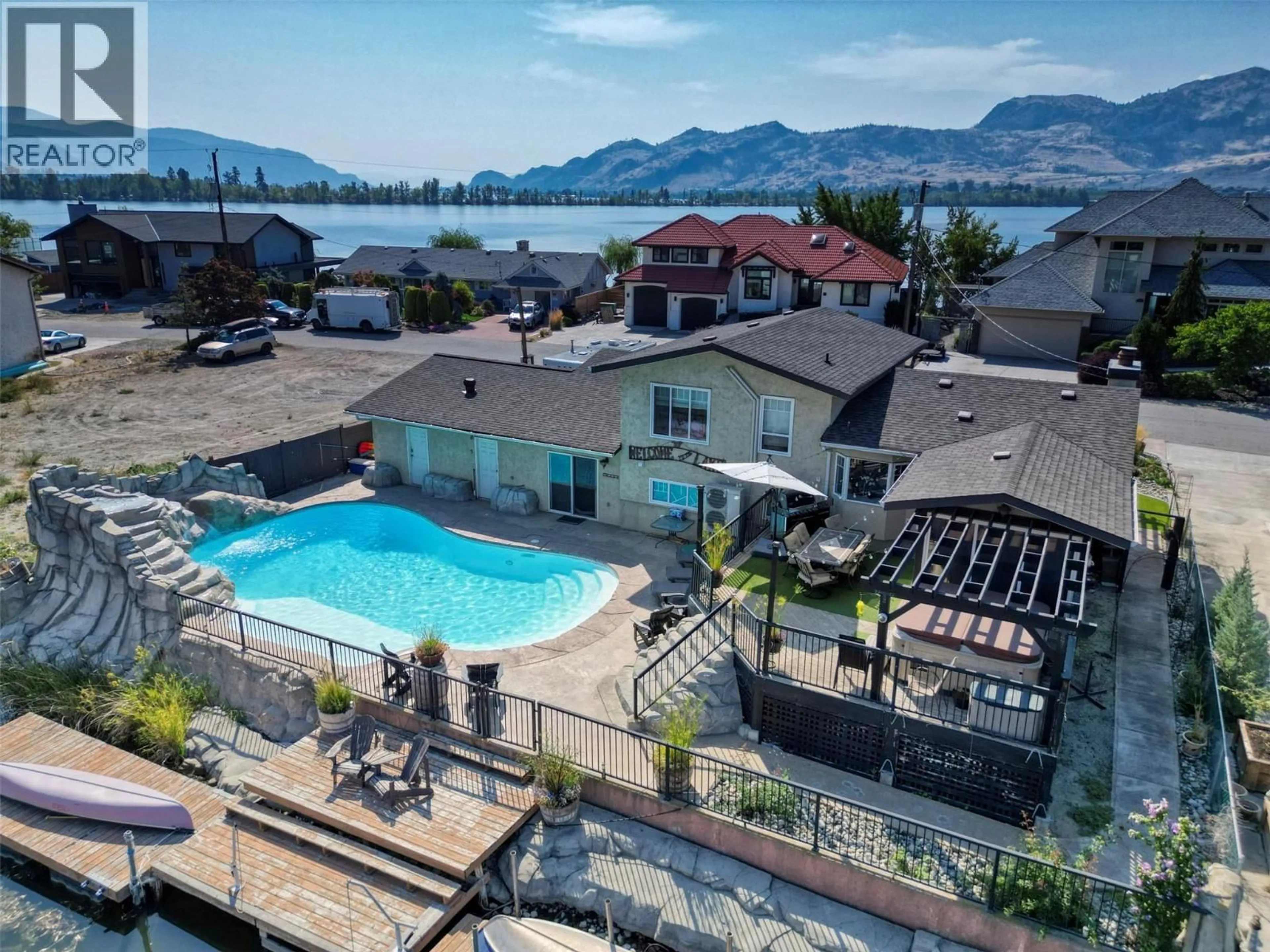 Pool for 52 HARBOUR KEY DRIVE, Osoyoos British Columbia V0H1V3