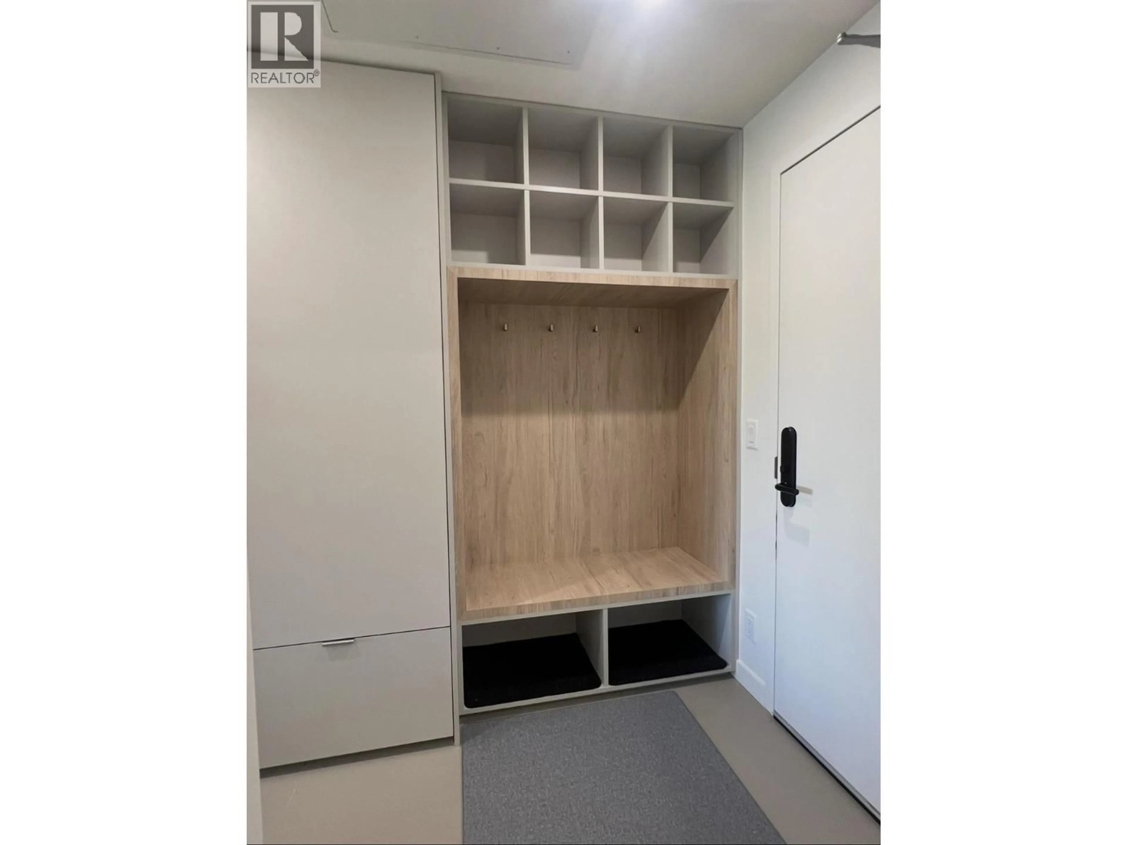 Storage room or clothes room or walk-in closet for 215 - 4280 RED MOUNTAIN ROAD, Rossland British Columbia V0G1Y0