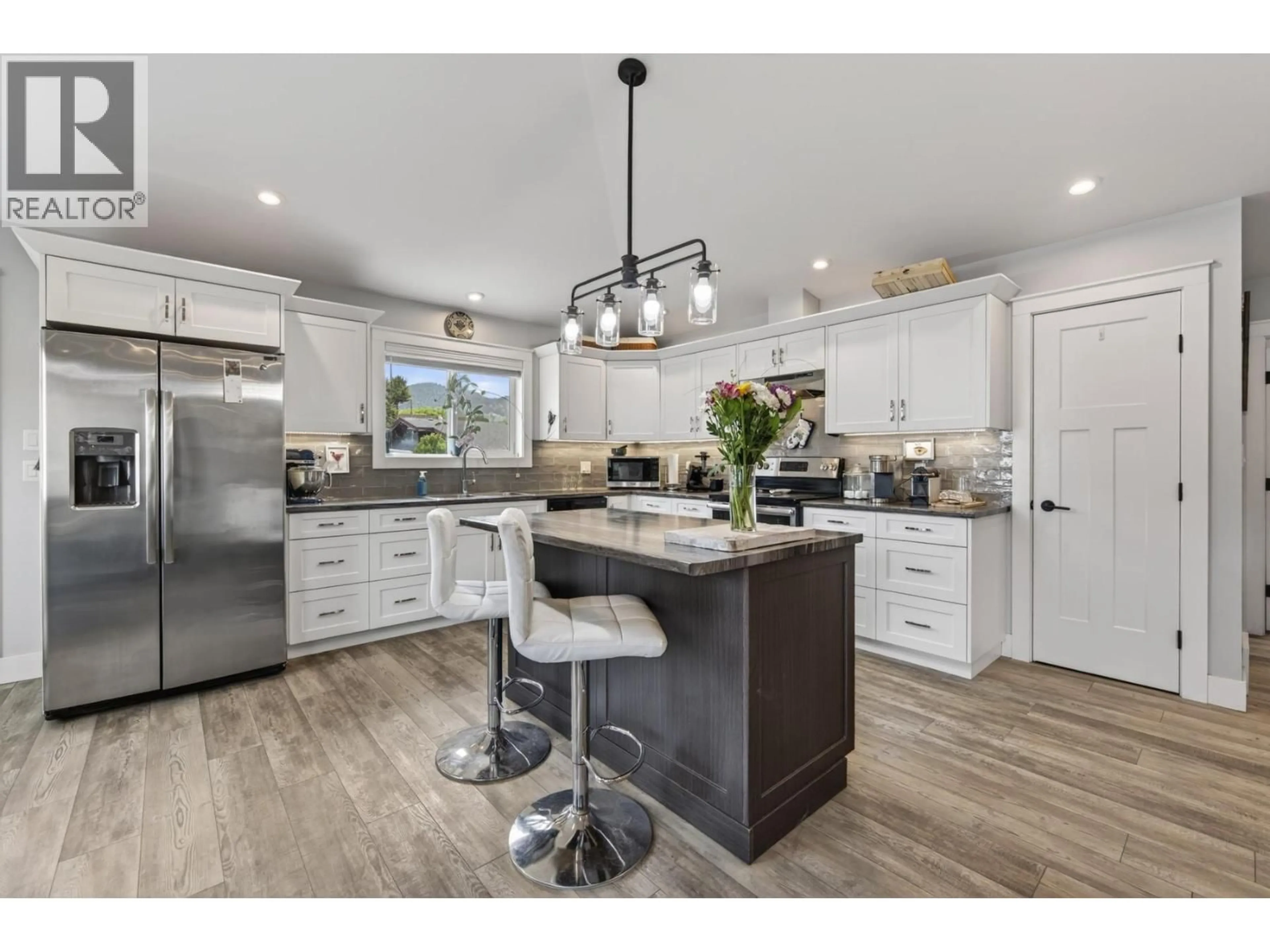 Unknown for 1715 QUILCHENA AVENUE, Merritt British Columbia V1K1B8