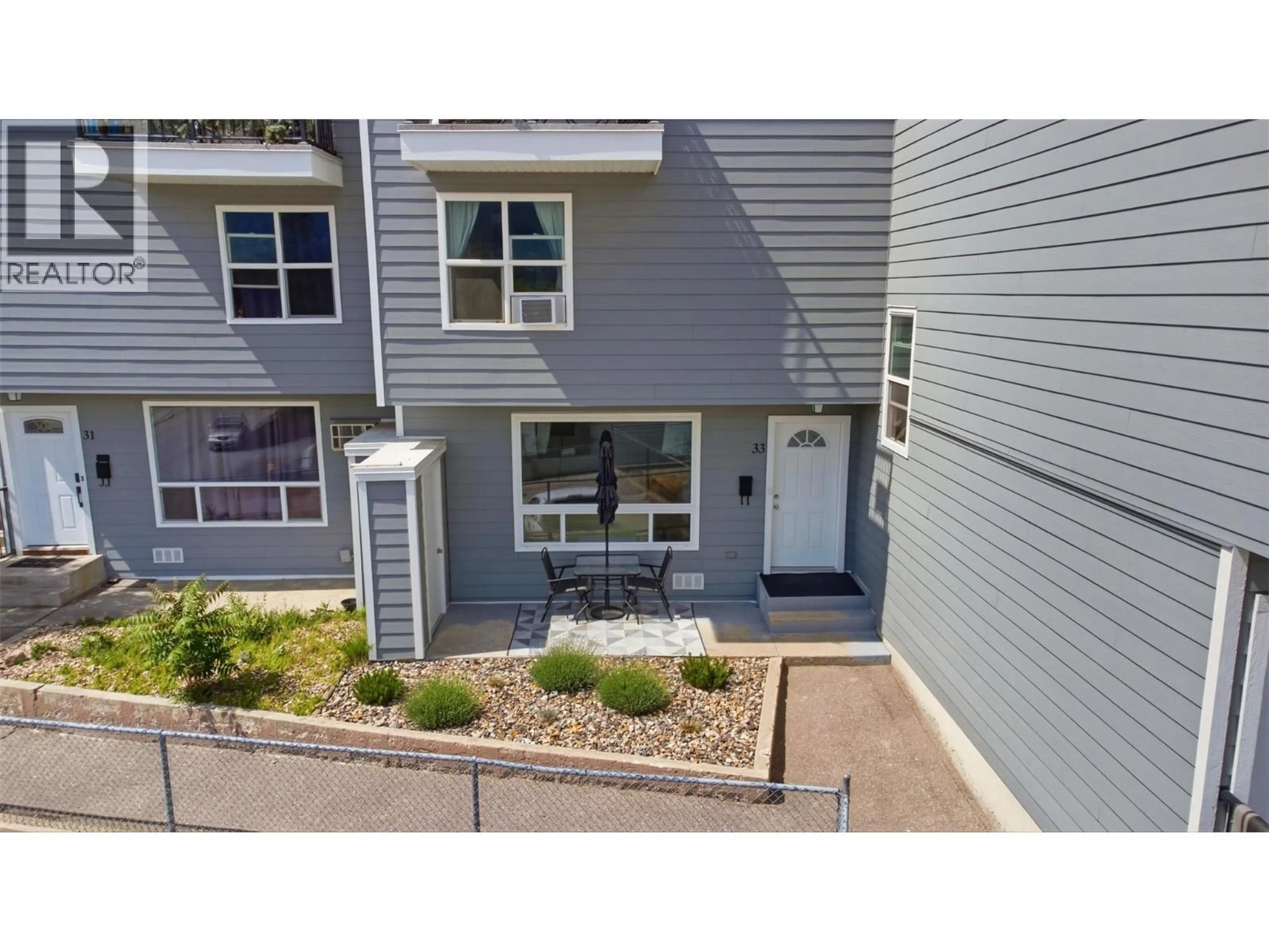 A pic from outside/outdoor area/front of a property/back of a property/a pic from drone, street for 33 - 3800 40 AVENUE, Vernon British Columbia V1T6S3
