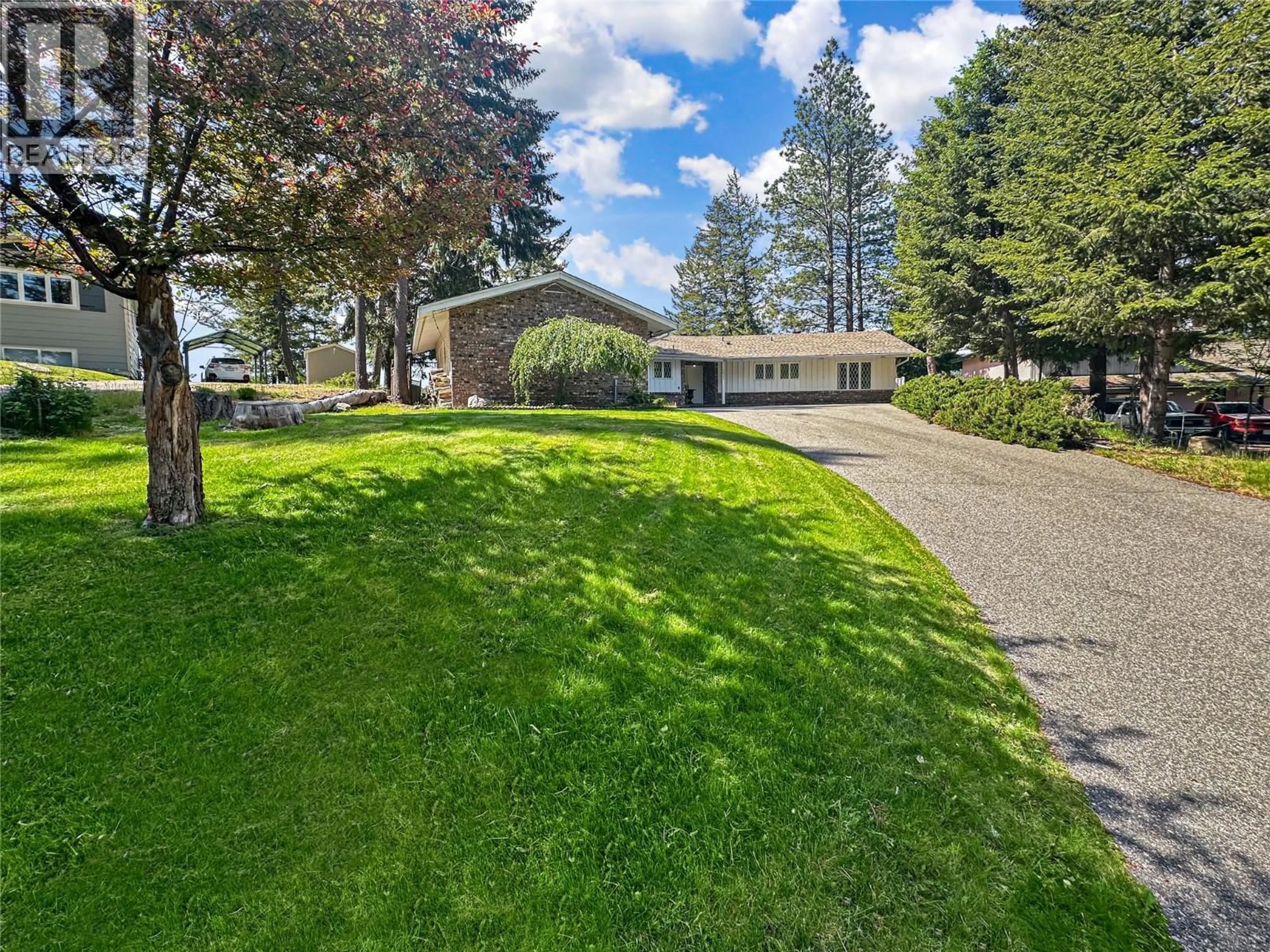 A pic from outside/outdoor area/front of a property/back of a property/a pic from drone, unknown for 221 WEST PLACE OTHER, Princeton British Columbia V0X1W0