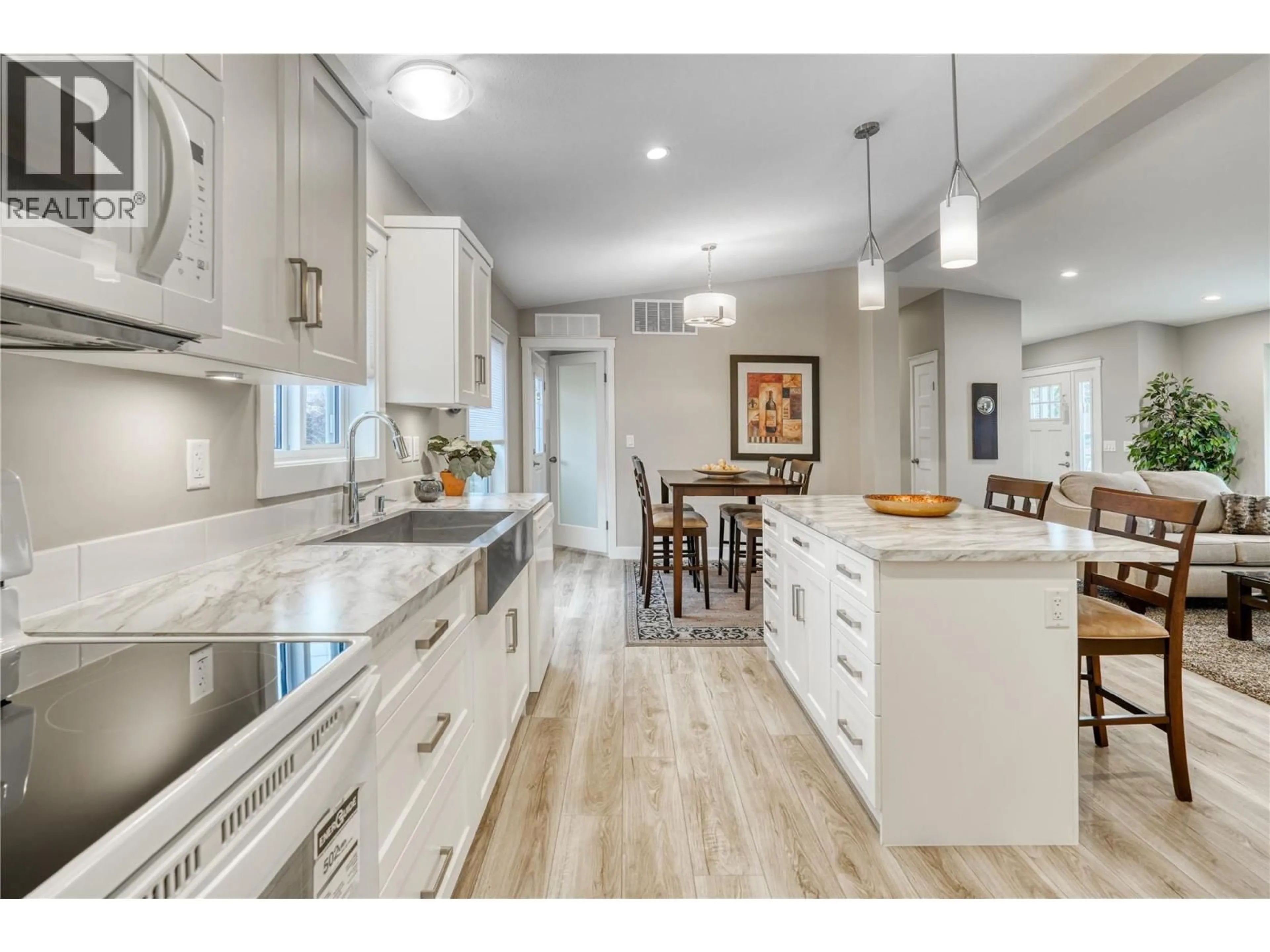 Open concept kitchen, unknown for 11 - 321 YORKTON AVENUE, AVENUE, Penticton British Columbia V2A3V6
