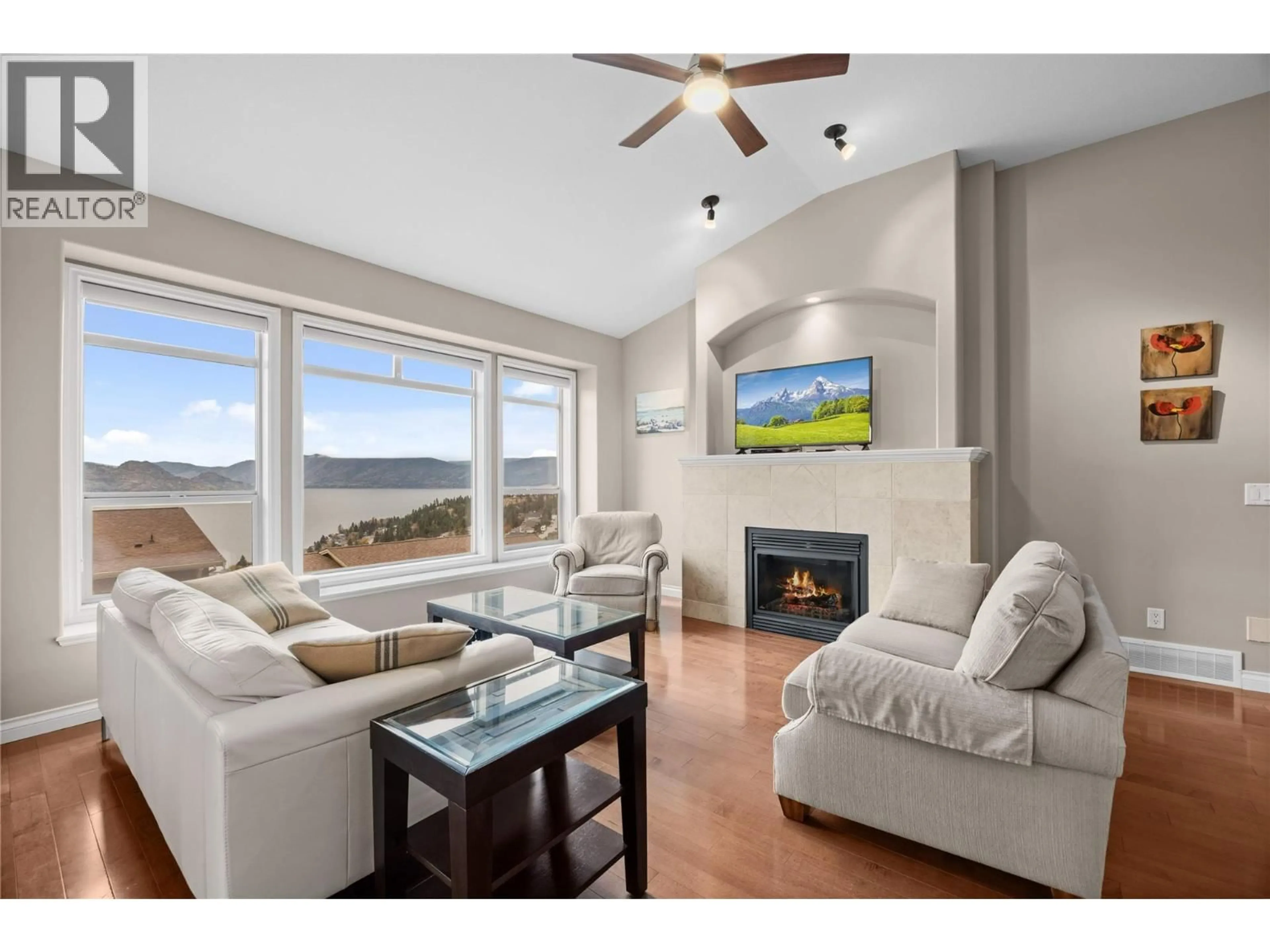Living room with furniture, unknown for 250 - 5165 TREPANIER BENCH ROAD, Peachland British Columbia V0H1X2