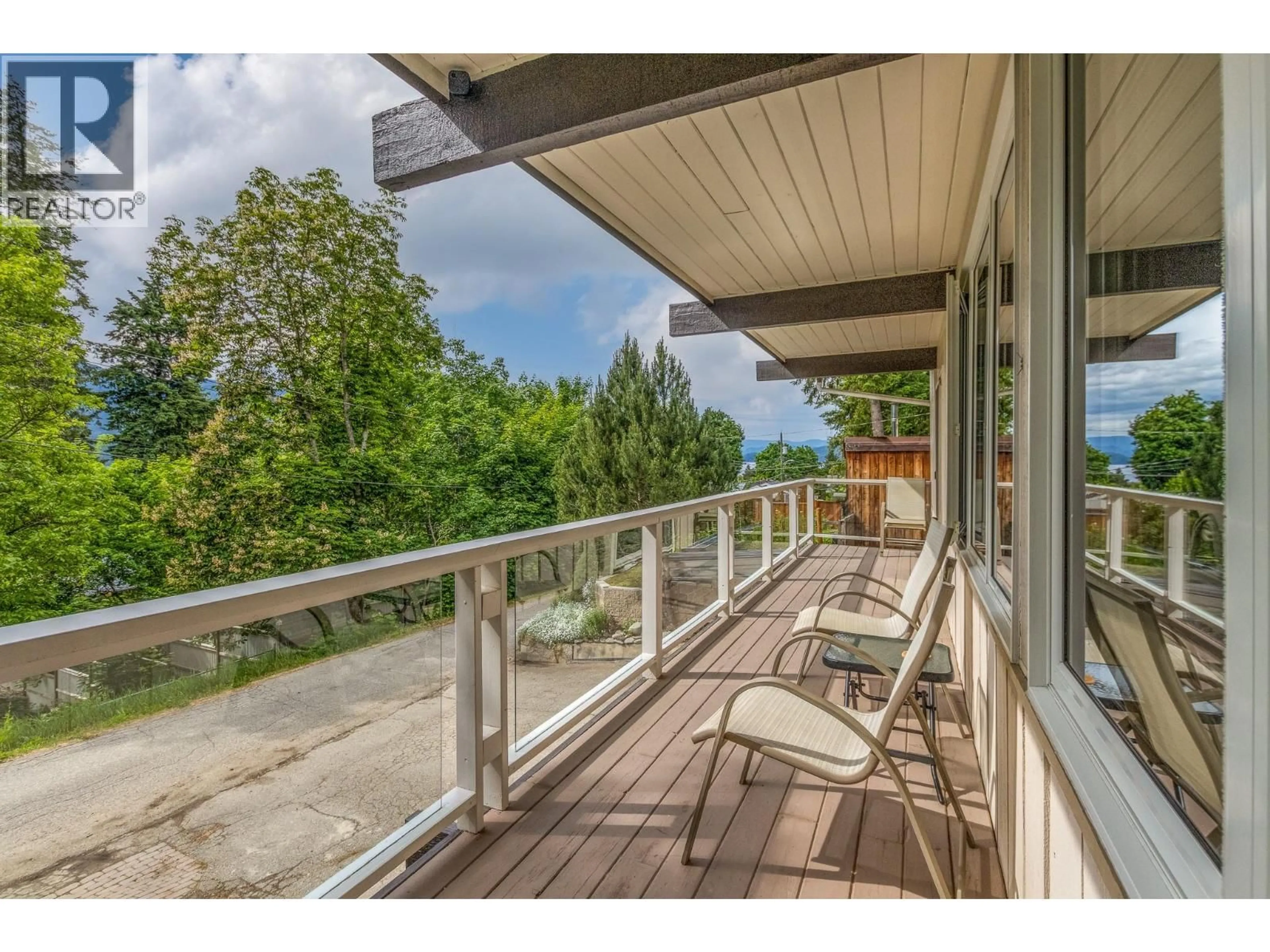 Patio, water/lake/river/ocean view for 590 8 STREET SOUTHEAST, Salmon Arm British Columbia V1E4J8