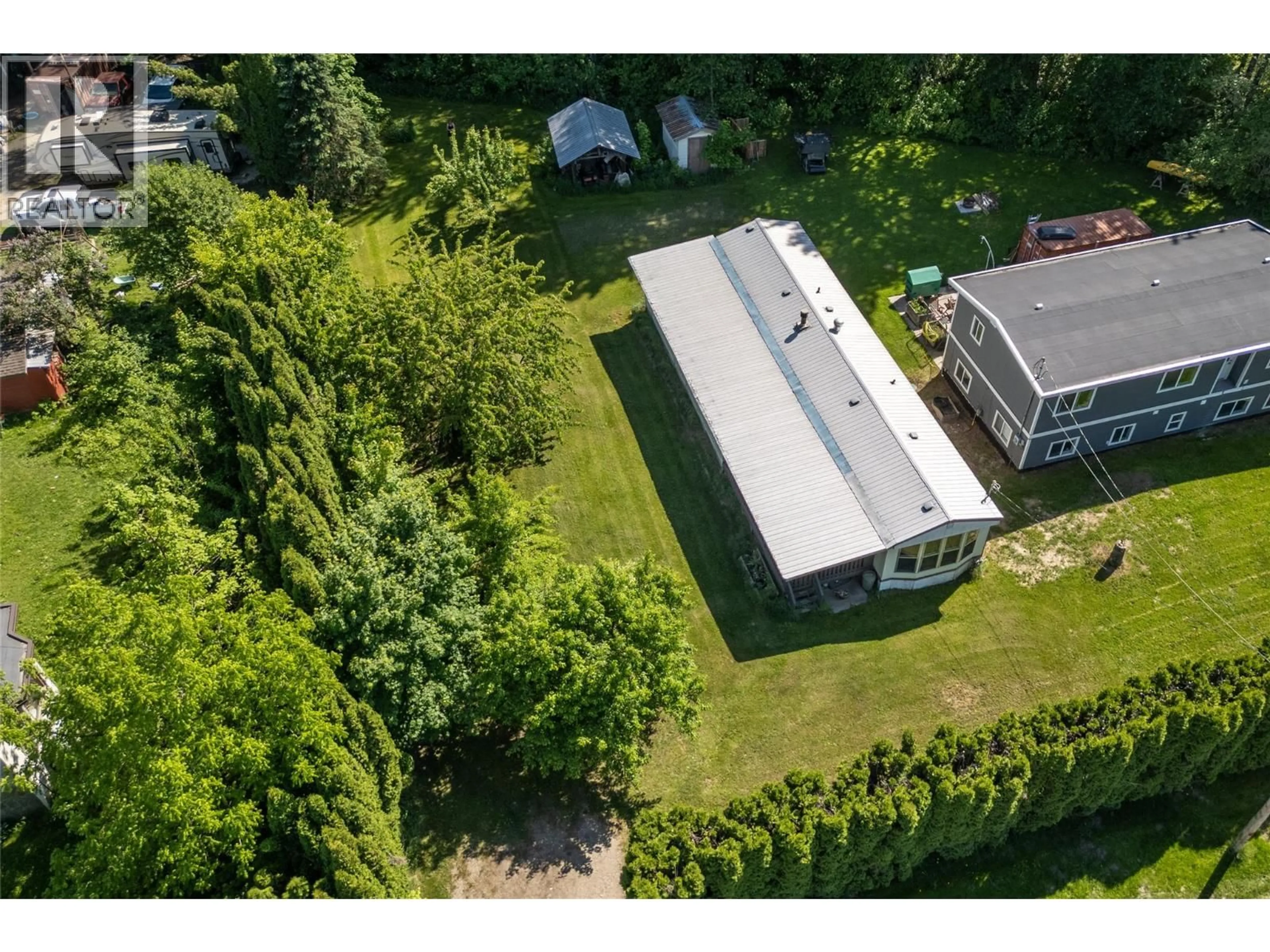 A pic from outside/outdoor area/front of a property/back of a property/a pic from drone, unknown for 1867 NIXON ROAD, Revelstoke British Columbia V0E2S0