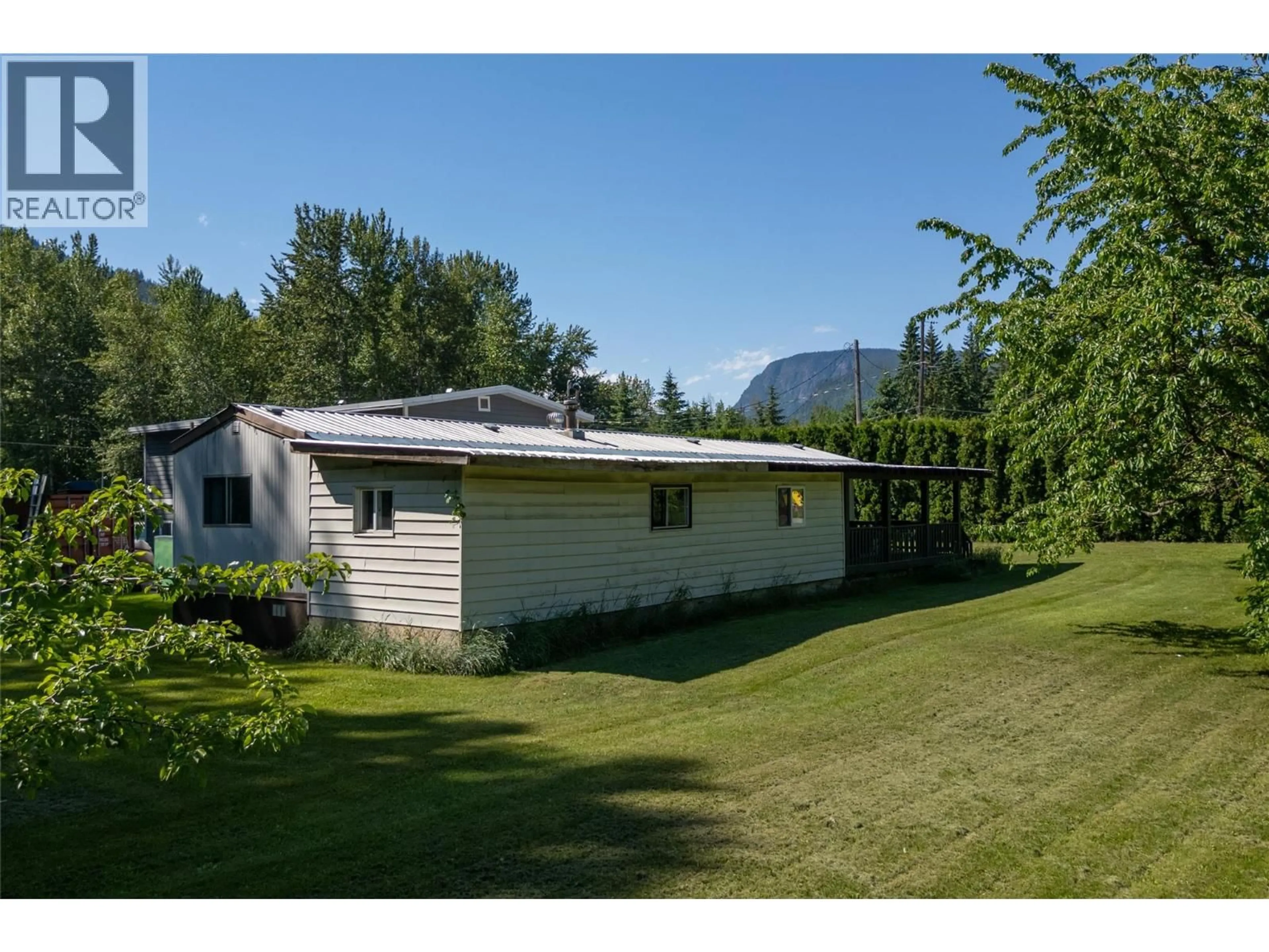 A pic from outside/outdoor area/front of a property/back of a property/a pic from drone, mountain view for 1867 NIXON ROAD, Revelstoke British Columbia V0E2S0