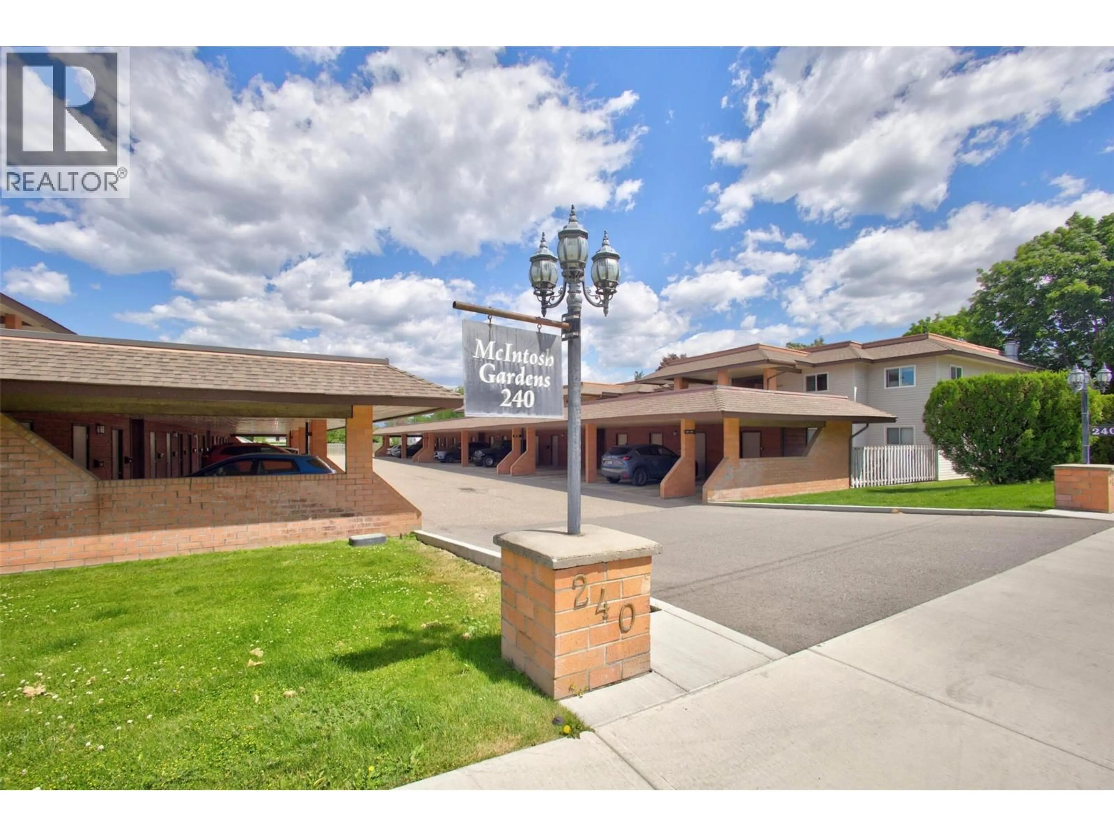 Unknown for 226 - 240 MCINTOSH ROAD, Kelowna British Columbia V1X2C4