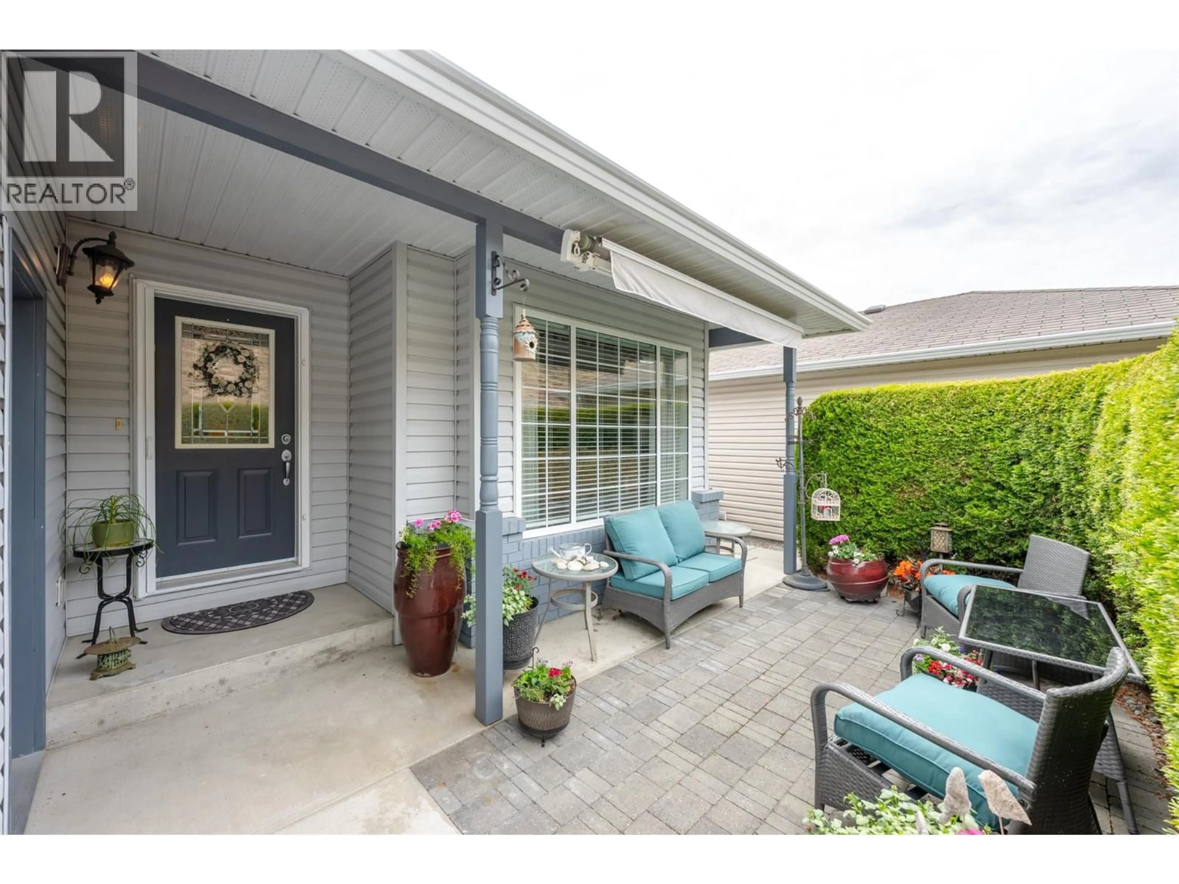 Patio, street for 550 RED WING DRIVE, Penticton British Columbia V2A8N7