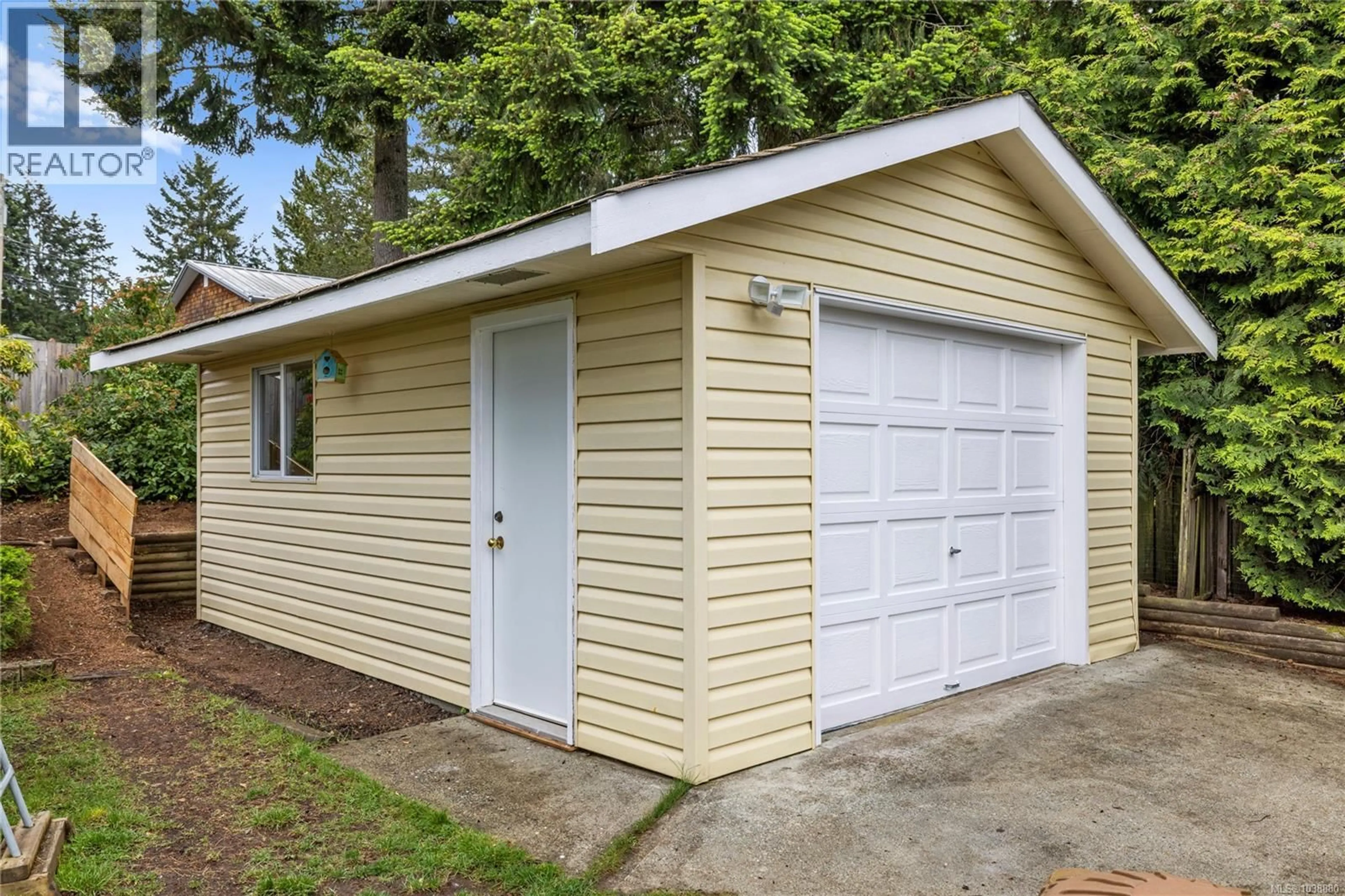 Shed for 6413 DOVER ROAD, Nanaimo British Columbia V9V1A7