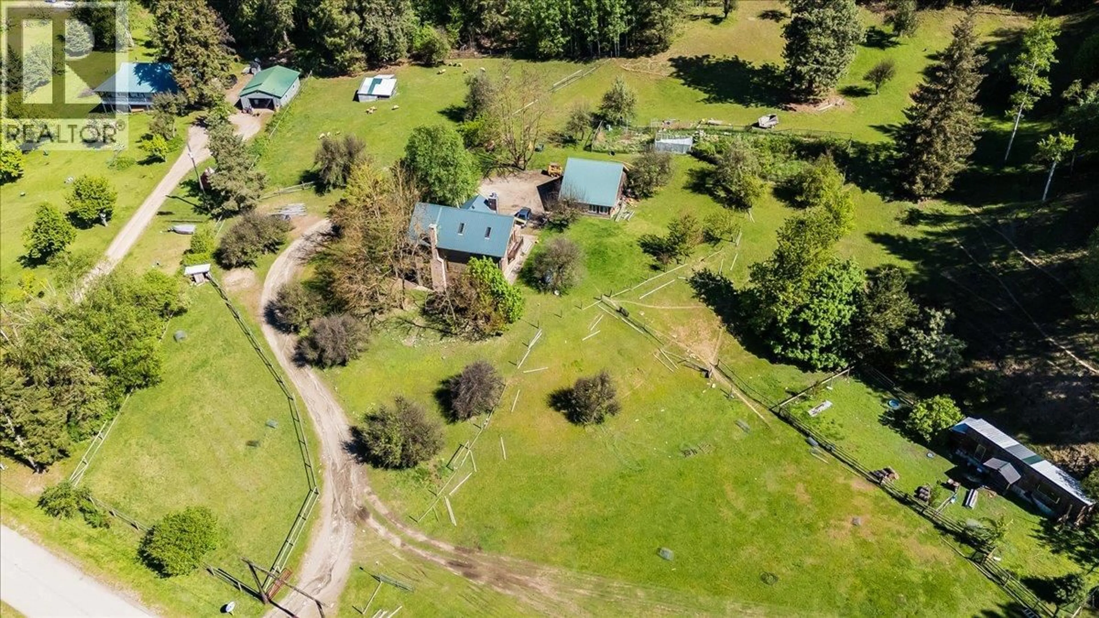 A pic from outside/outdoor area/front of a property/back of a property/a pic from drone, unknown for 2960 UPPER SLOCAN PARK ROAD, Slocan Park British Columbia V0G2E0