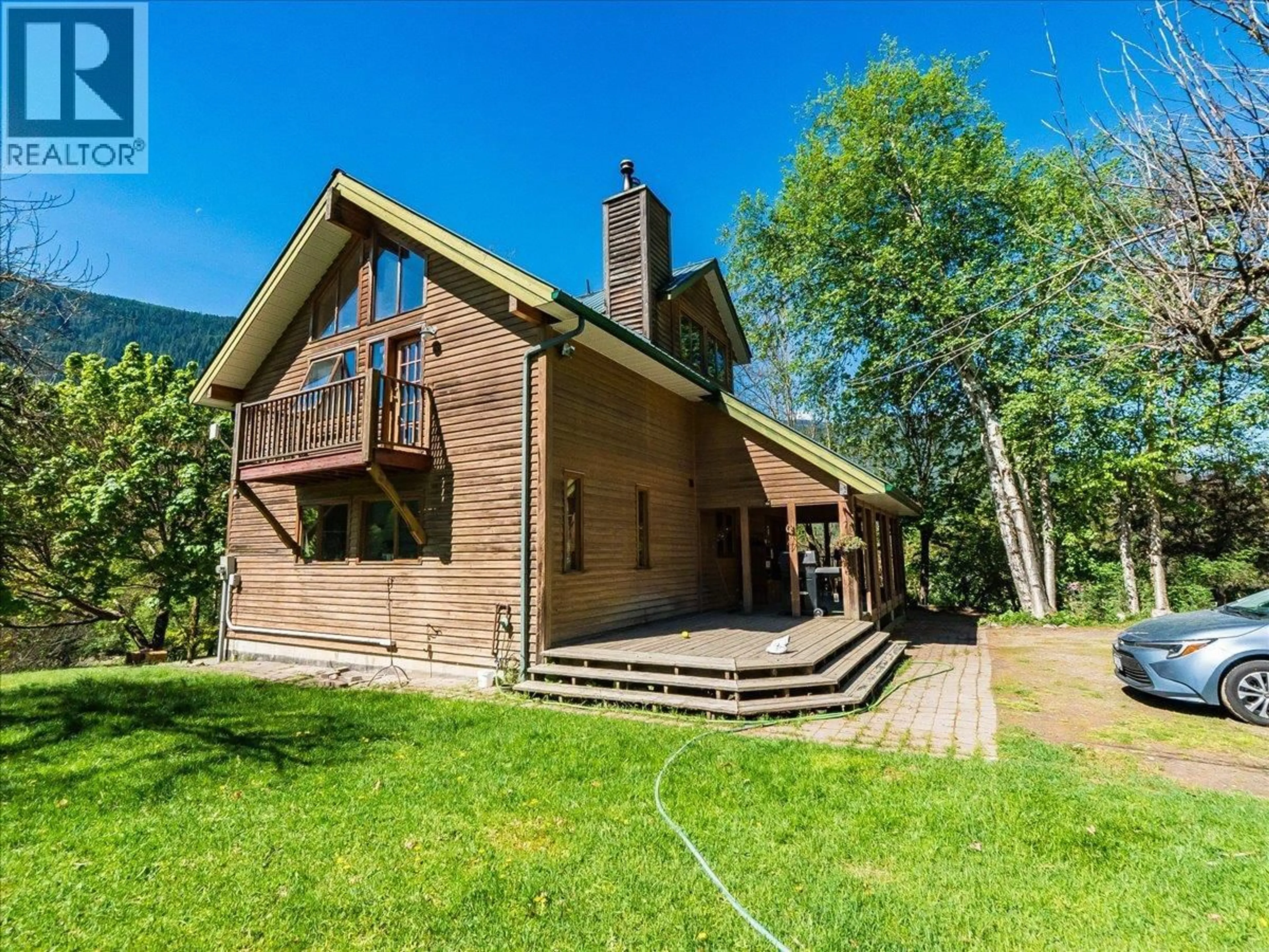 A pic from outside/outdoor area/front of a property/back of a property/a pic from drone, unknown for 2960 UPPER SLOCAN PARK ROAD, Slocan Park British Columbia V0G2E0