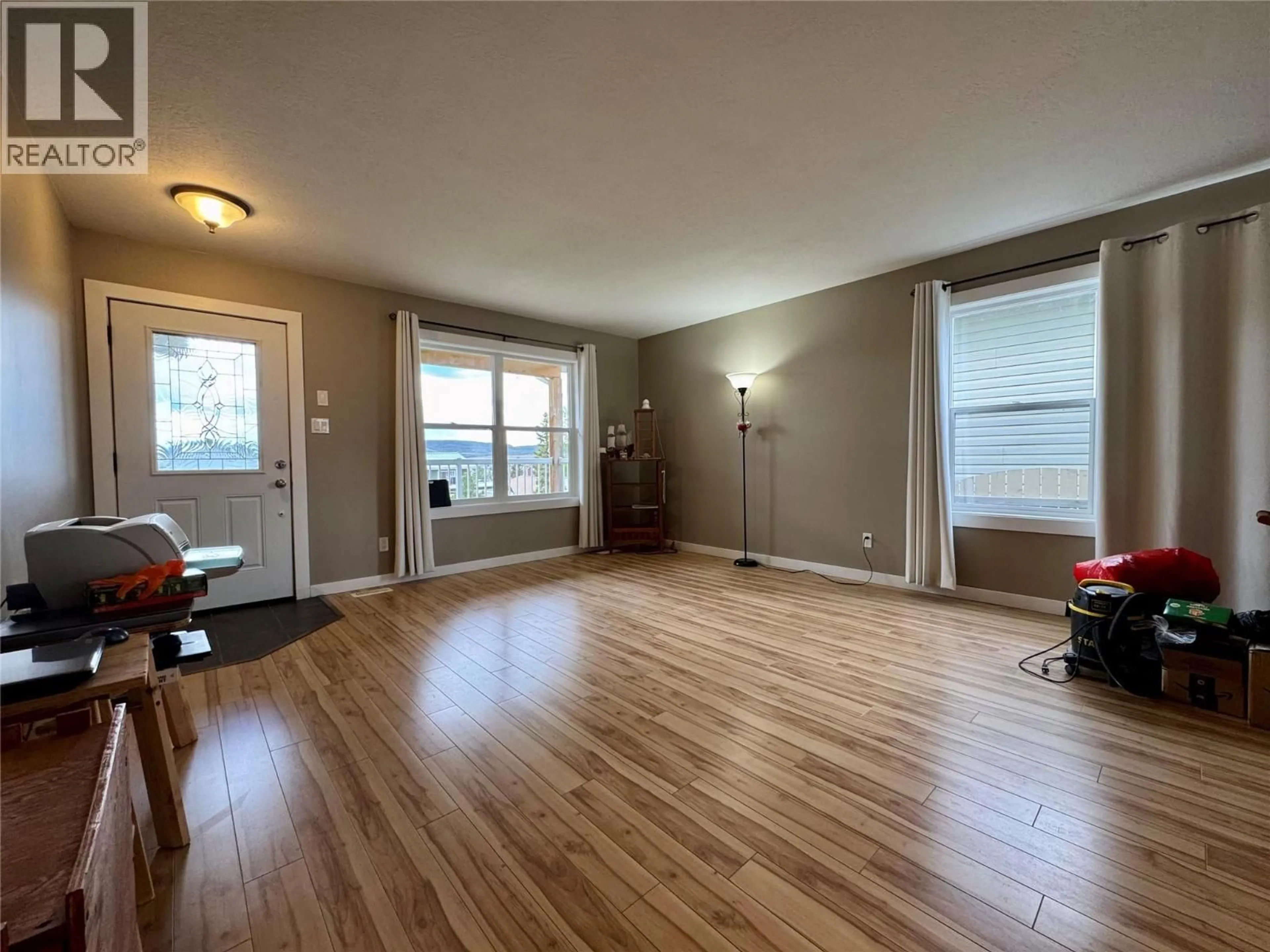 A pic of a room for 704 99 AVENUE, Dawson Creek British Columbia V1G1T4