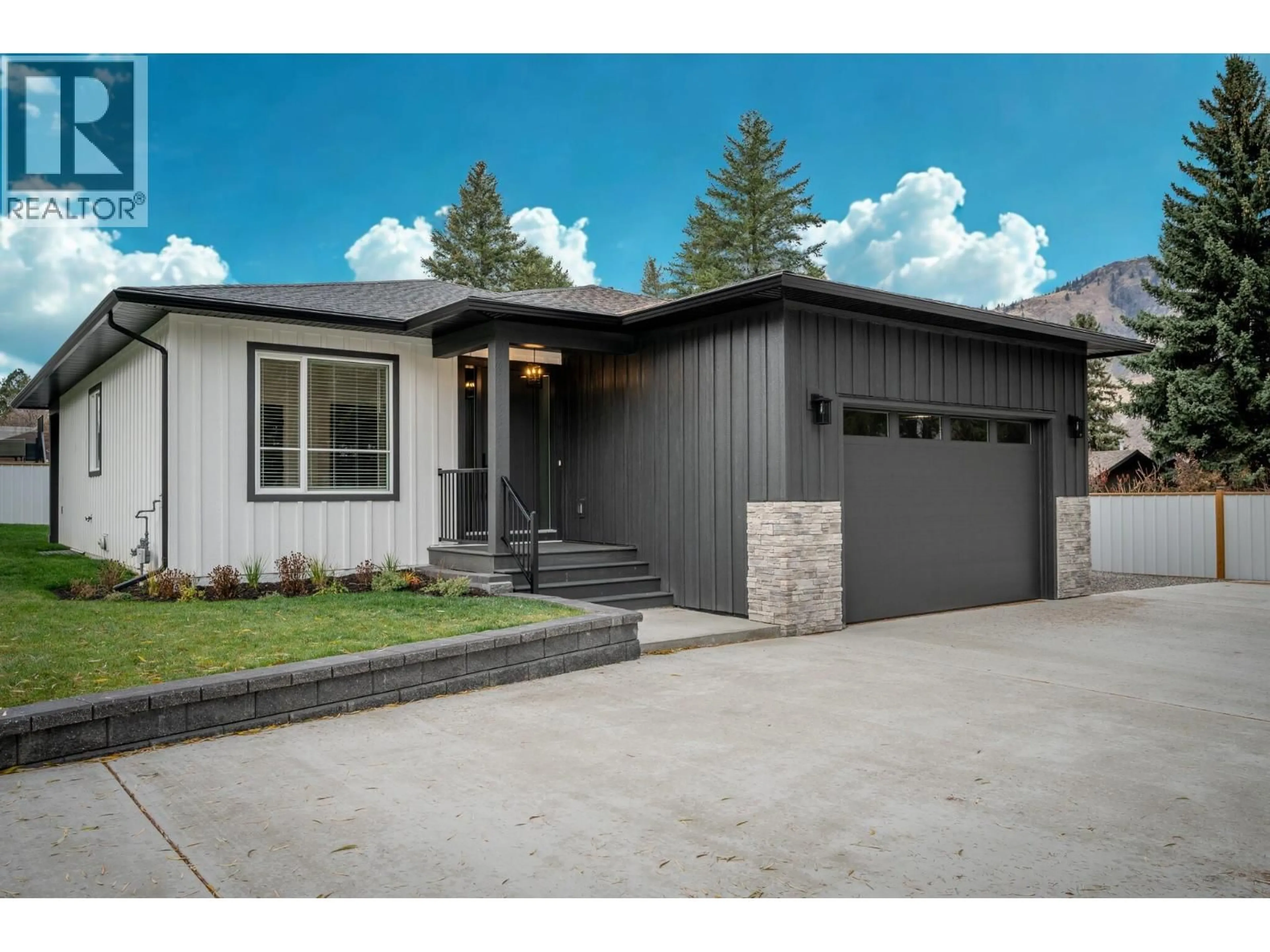 Unknown for 2244 VALLEYVIEW DRIVE, Kamloops British Columbia V2C4C7