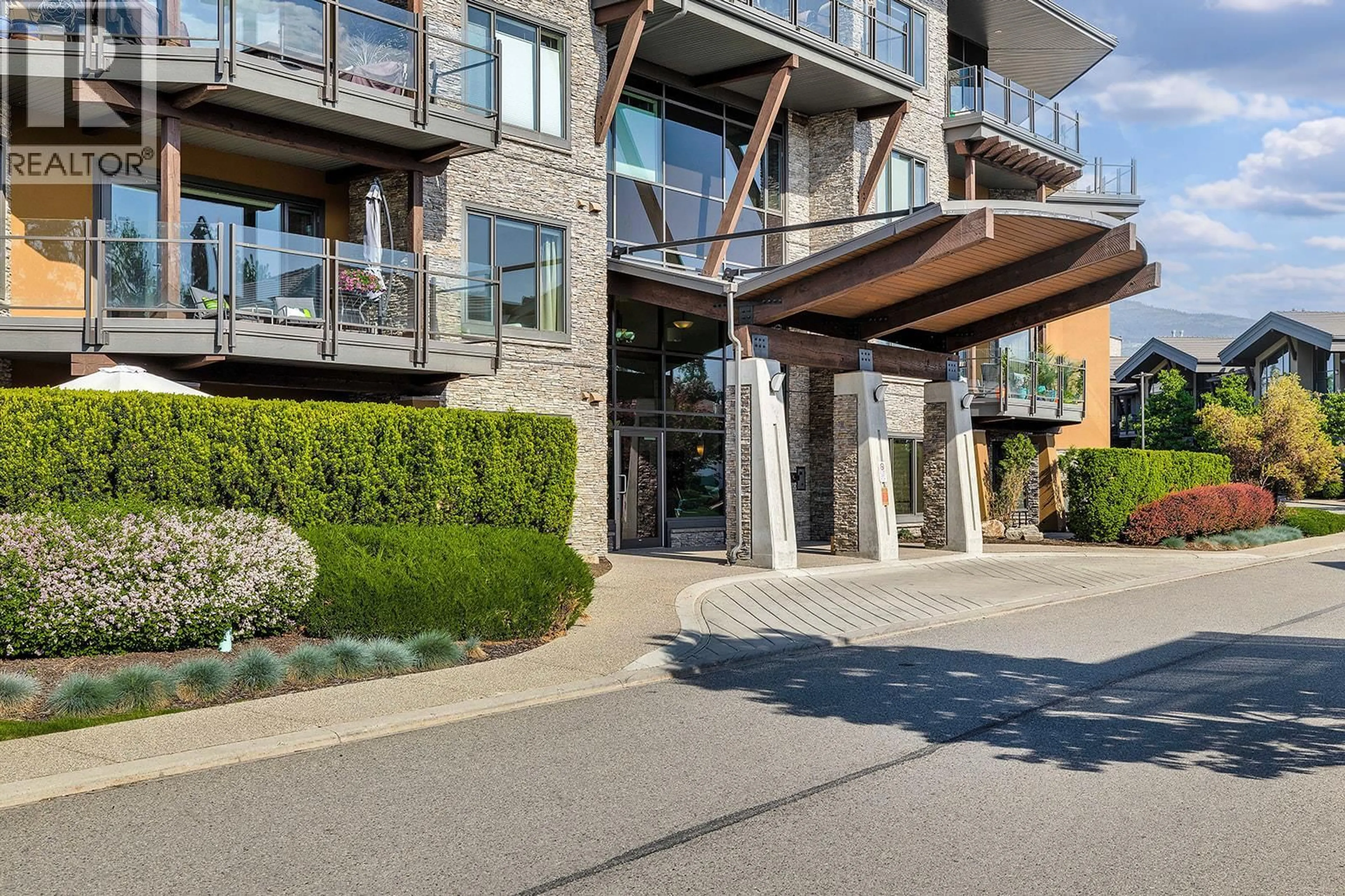Patio, unknown for 205 - 580 SARSONS ROAD, Kelowna British Columbia V1W5H5