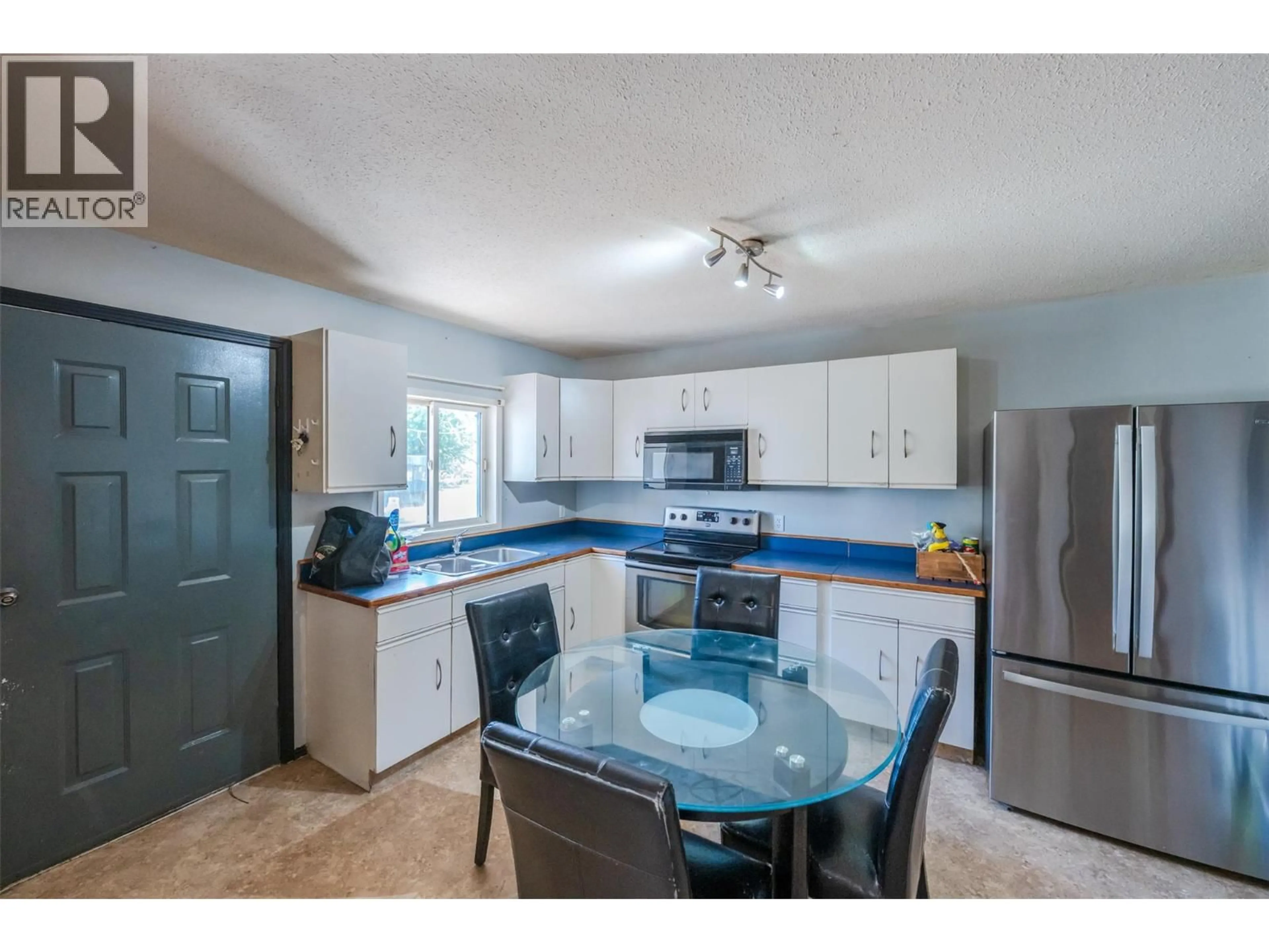 Unknown for 800 COULTHARD ROAD, Cawston British Columbia V0X1C2