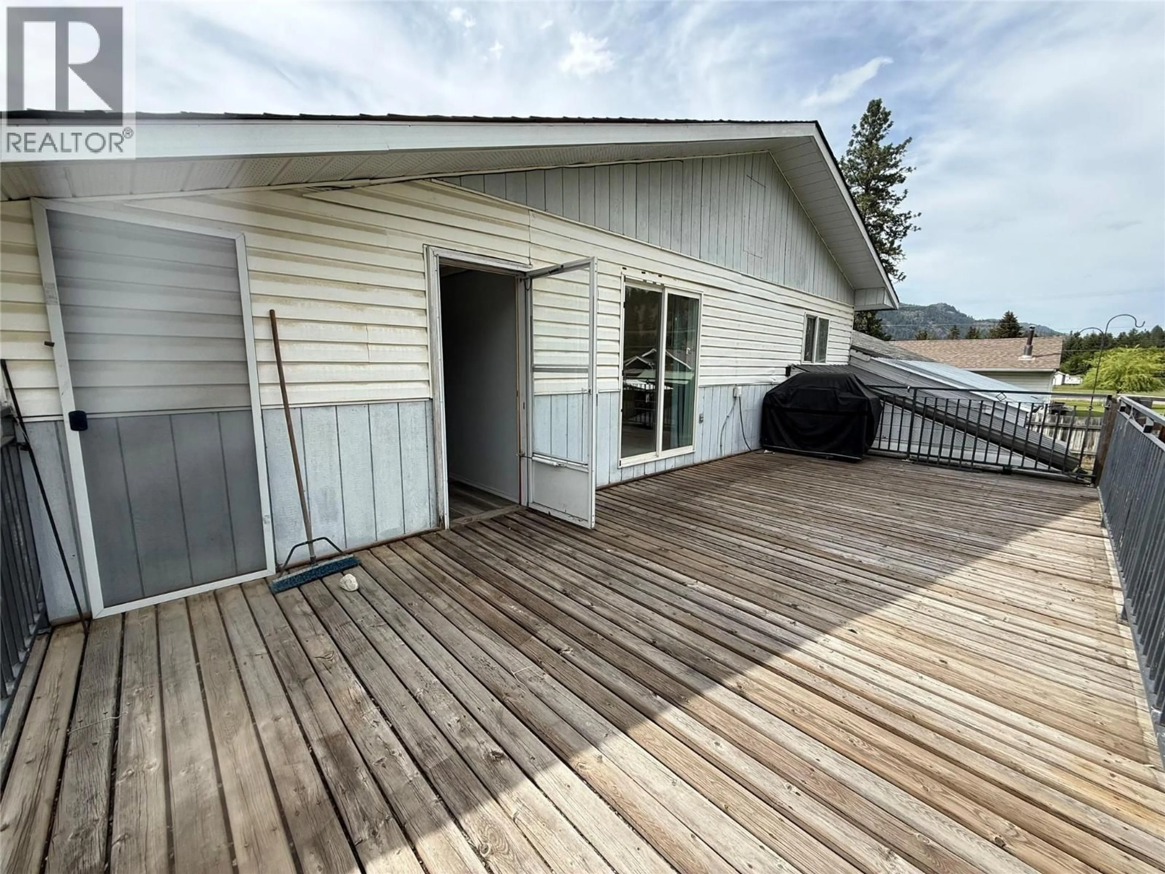 Patio, water/lake/river/ocean view for 8164 NORTH FORK ROAD, Grand Forks British Columbia V0H1H2