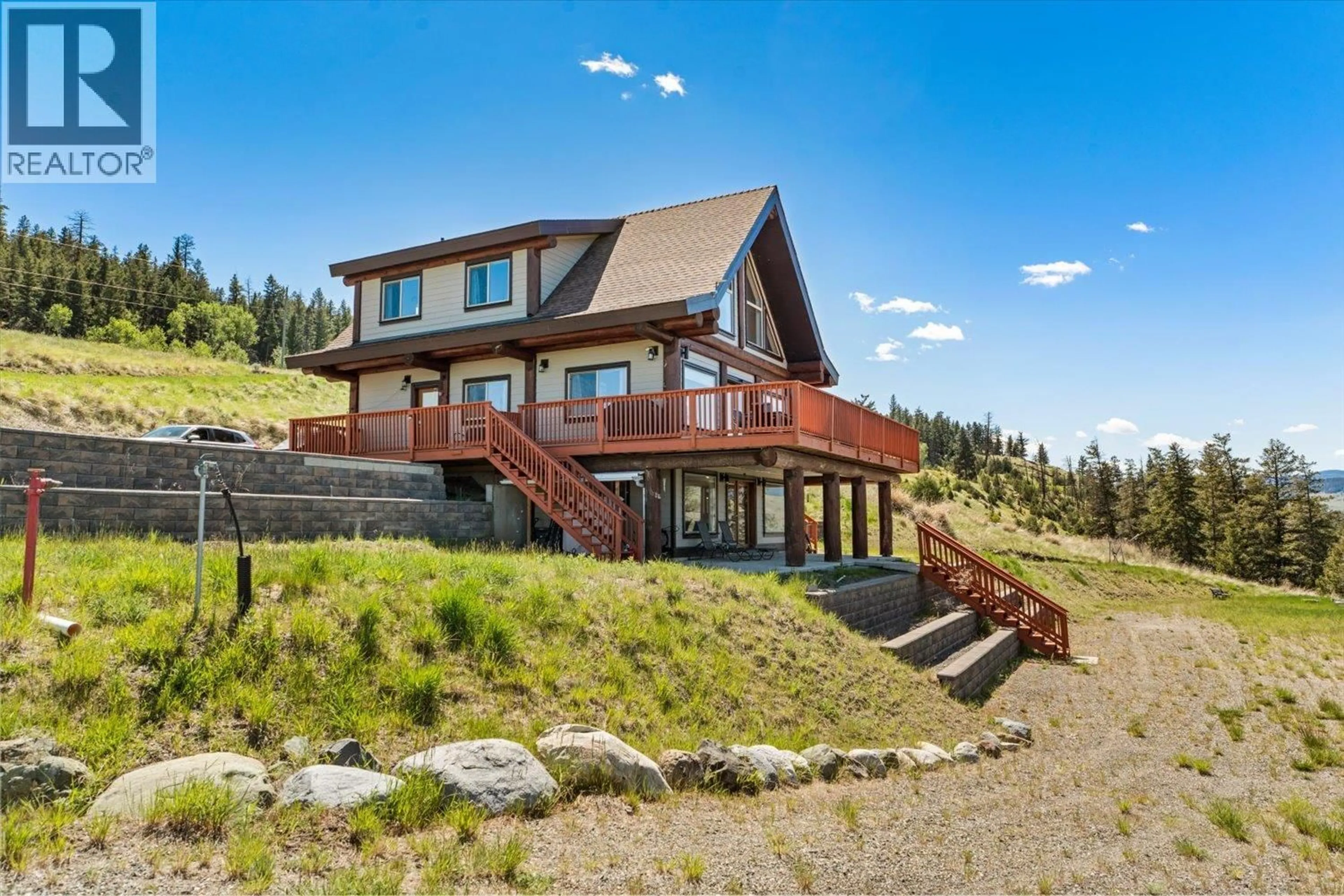 Home with vinyl exterior material, mountain view for 8605 OLD KAMLOOPS ROAD, Stump Lake British Columbia V0E2A0