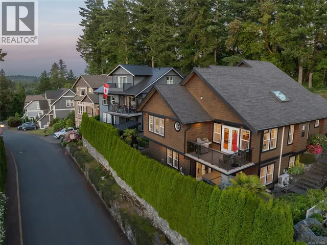 101 GIBRALTAR BAY DRIVE, View Royal 4