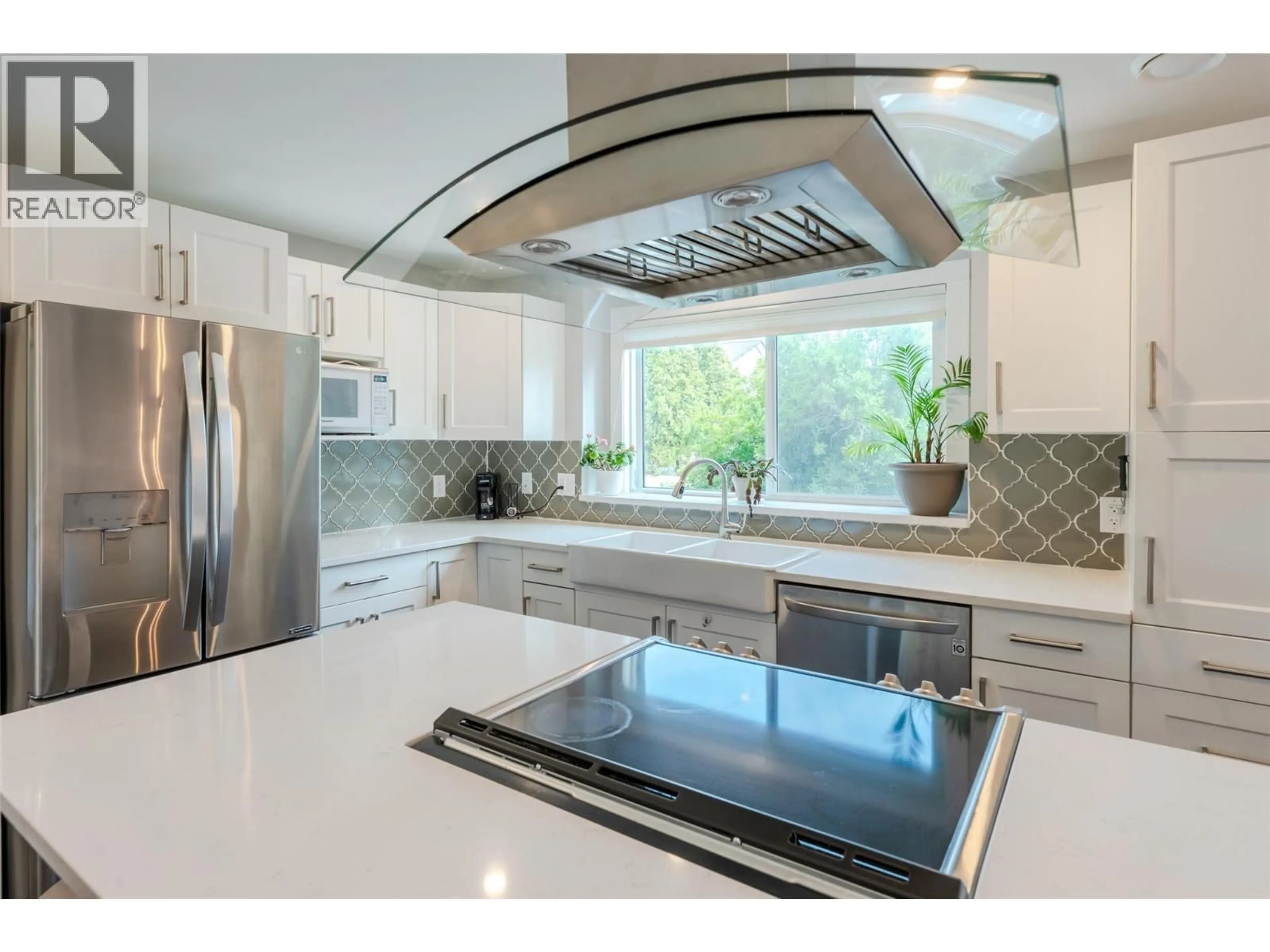 Contemporary kitchen, ceramic/tile floor for 11512 HARVEY STREET, Summerland British Columbia V0h1Z0