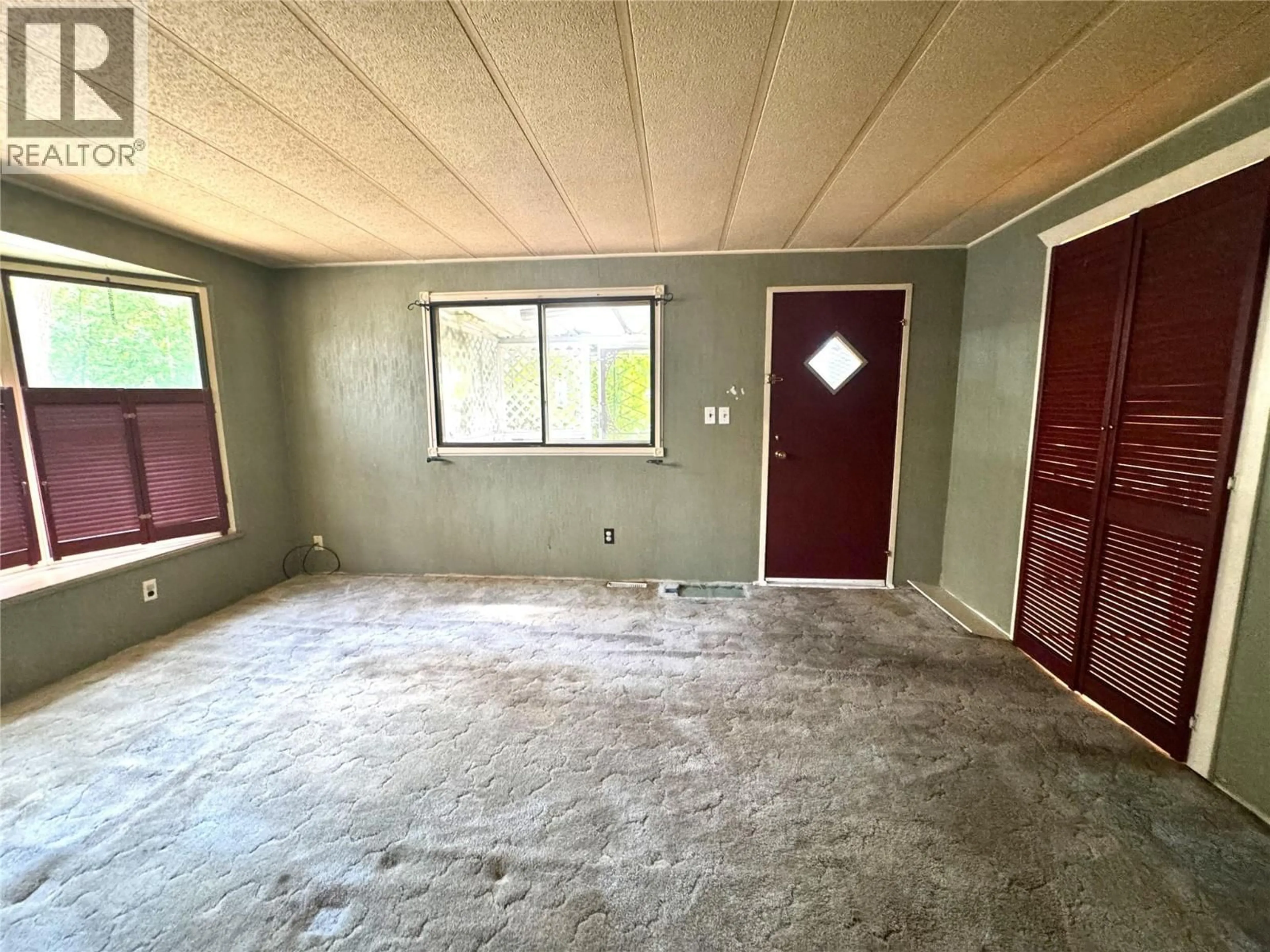 A pic of a room for 30 - 8487 97 HIGHWAY, Oliver British Columbia V0H1T2