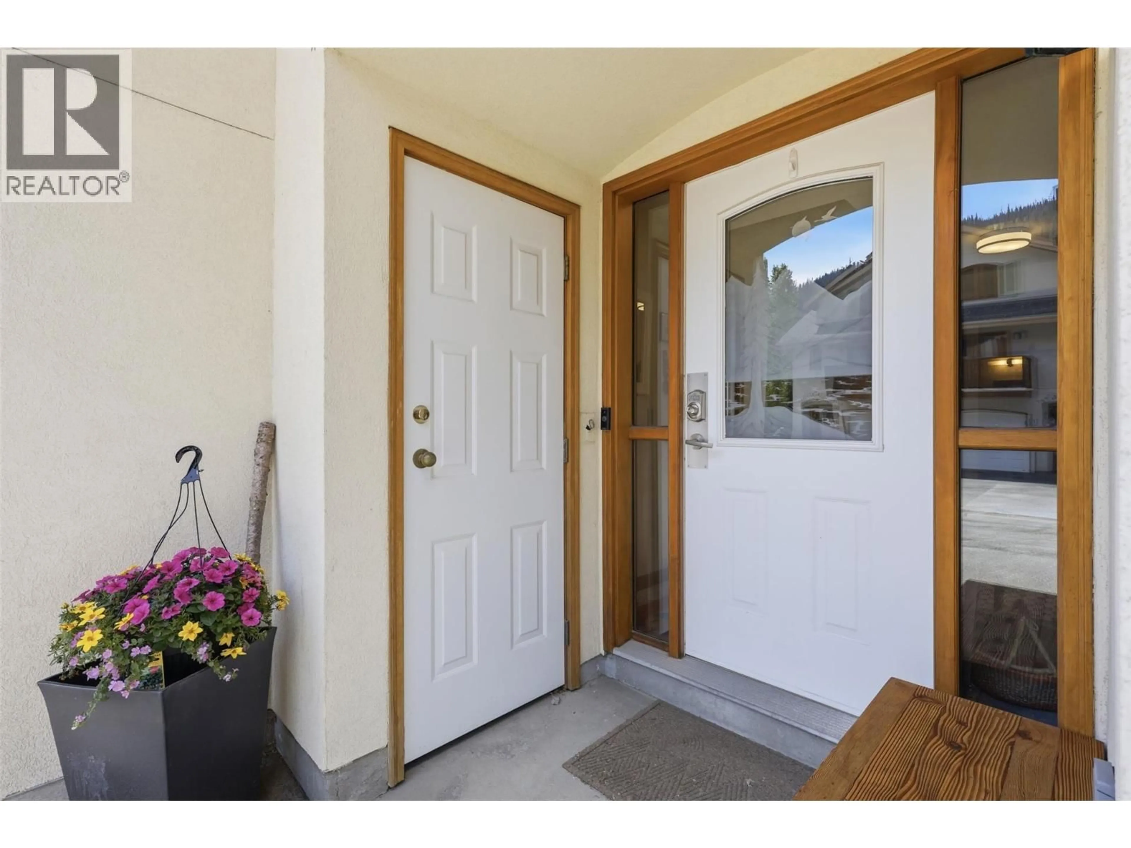 Indoor entryway for 26 - 2160 SUN PEAKS ROAD, Sun Peaks British Columbia V0E5N0