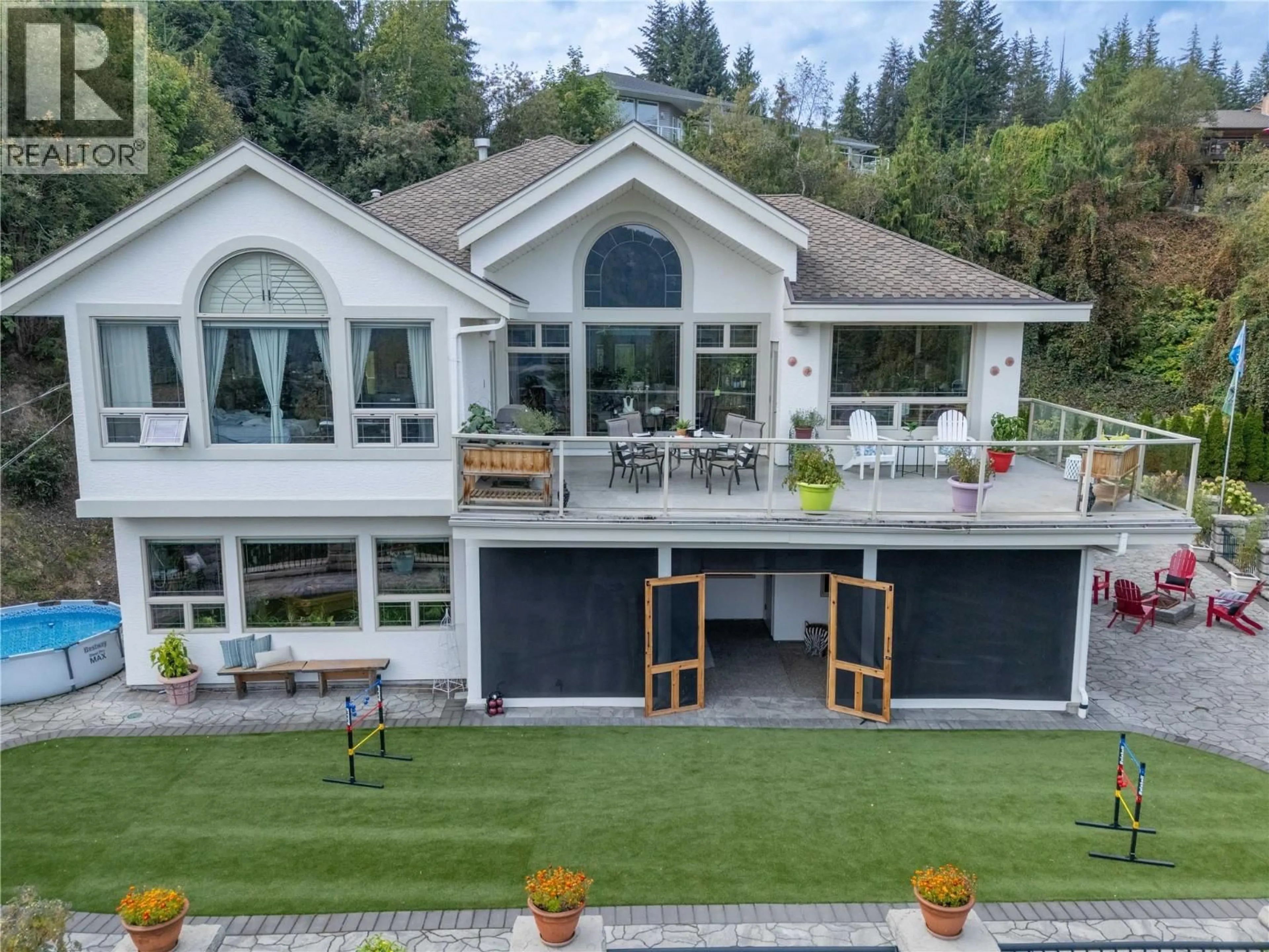 A pic from outside/outdoor area/front of a property/back of a property/a pic from drone, mountain view for 2422 WAVERLY DRIVE, Blind Bay British Columbia V0E1H2