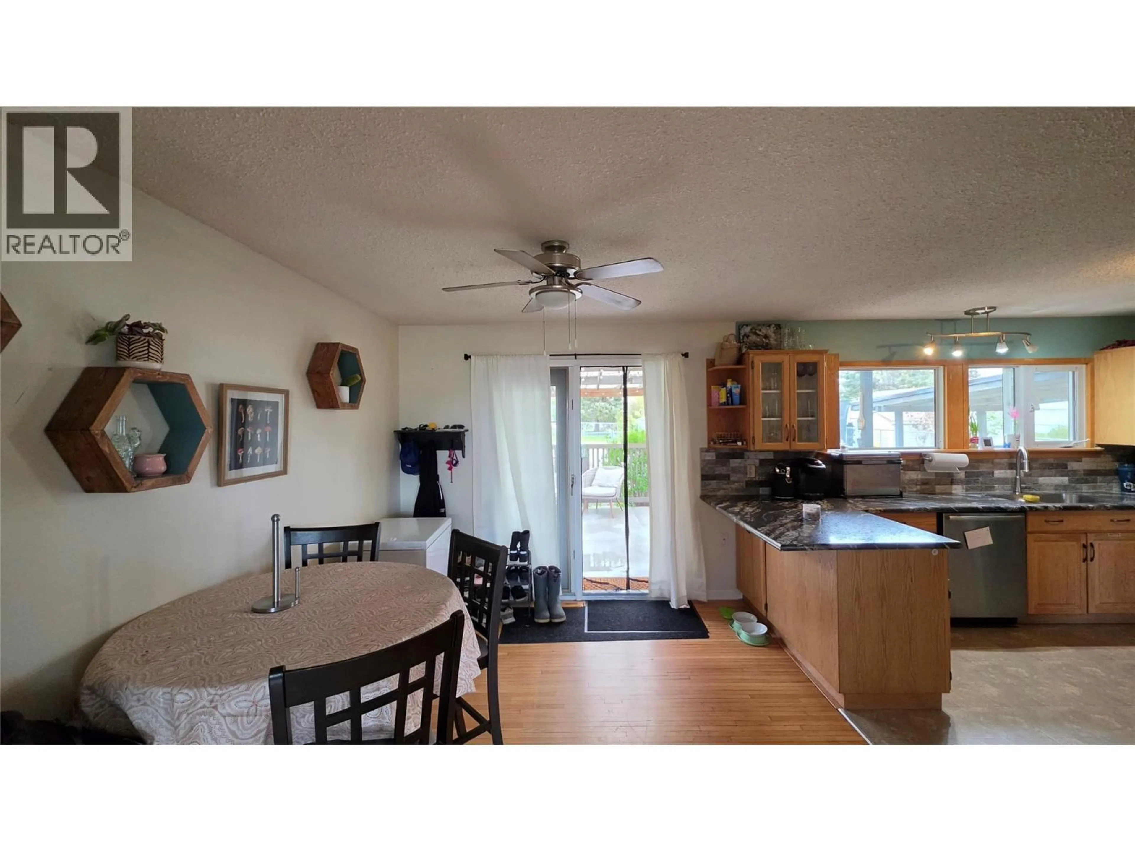 Unknown for 1316 93 AVENUE, Dawson Creek British Columbia V1G1E4